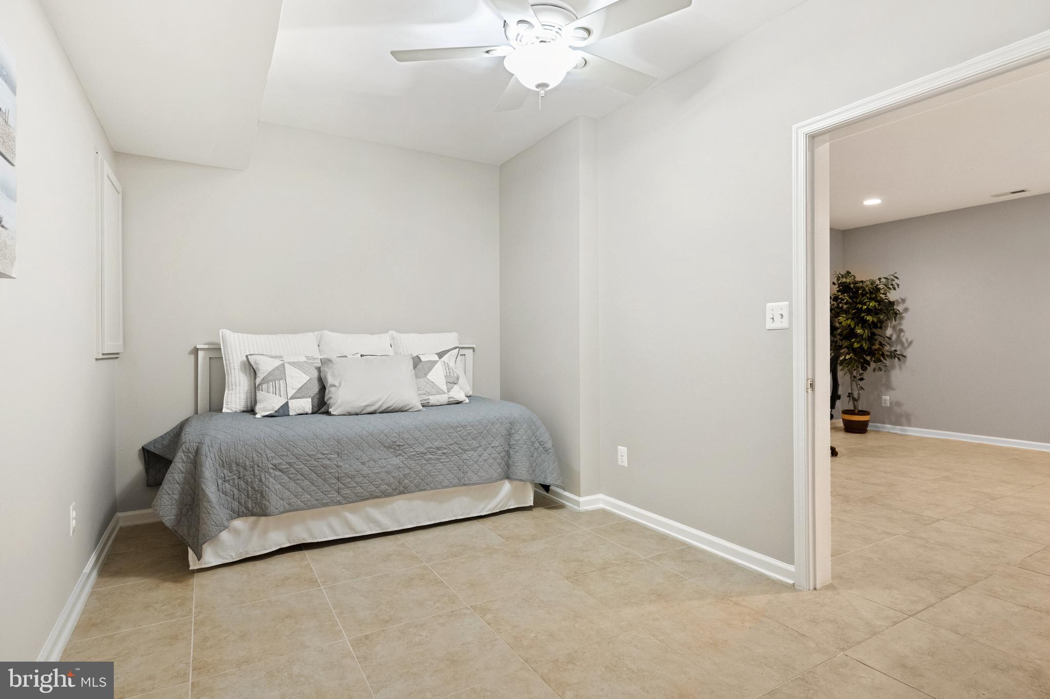 STONE RIDGE - Residential