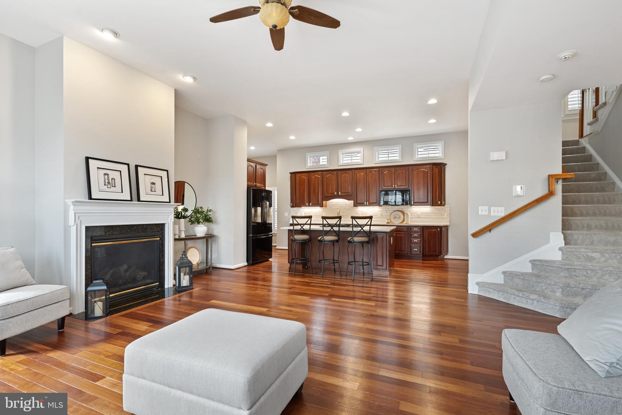 STONE RIDGE - Residential