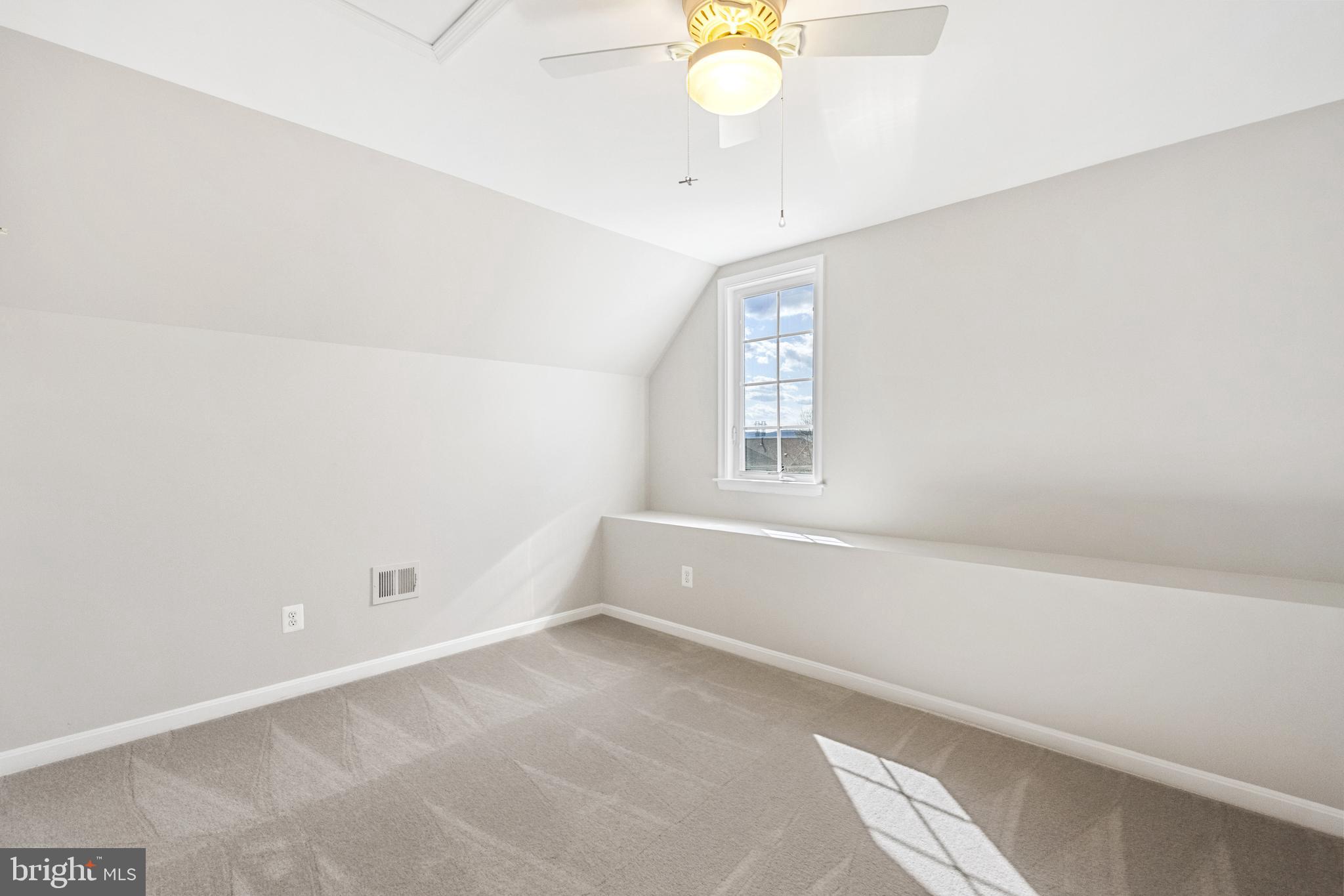 STONE RIDGE - Residential