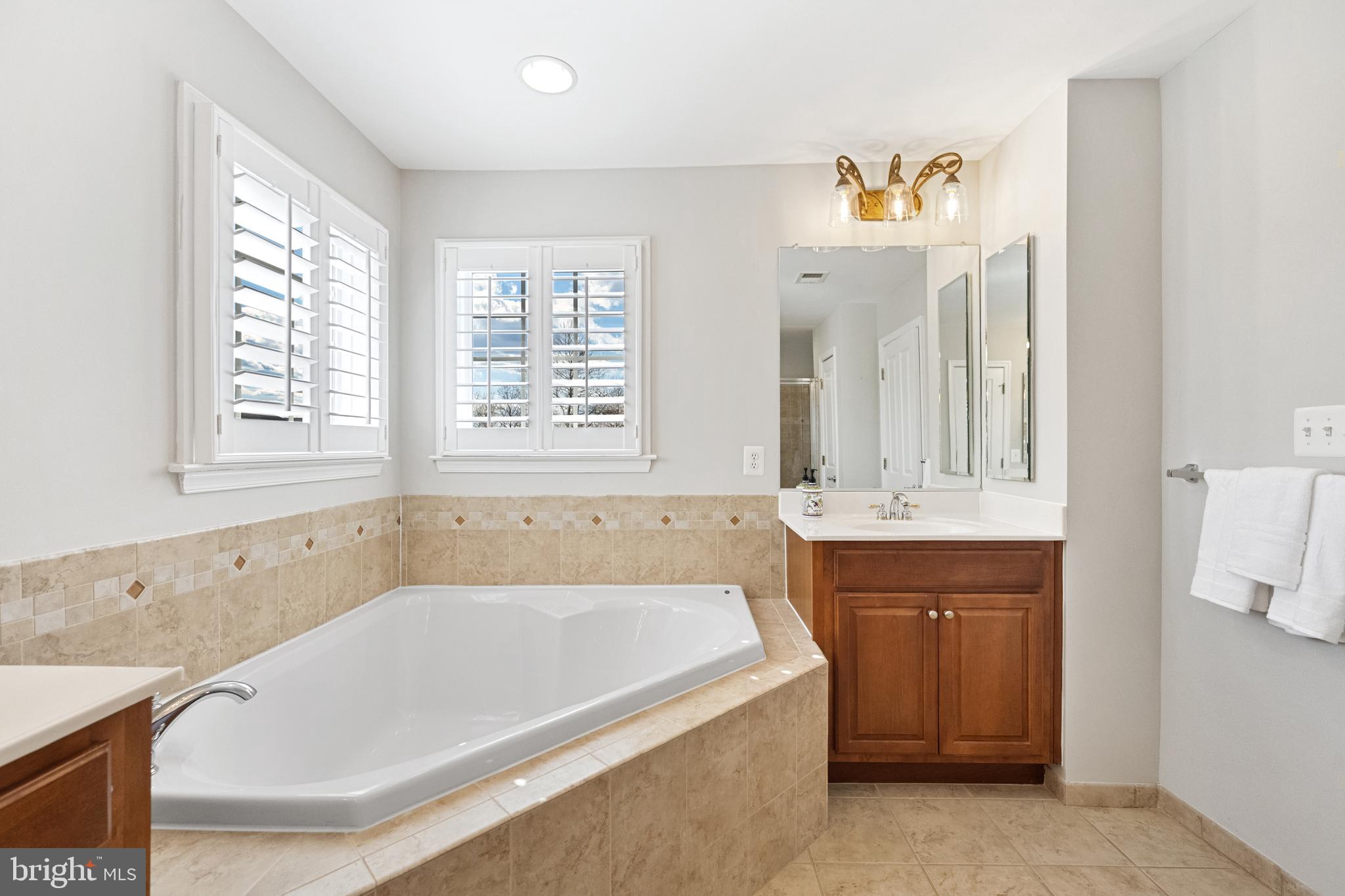 STONE RIDGE - Residential