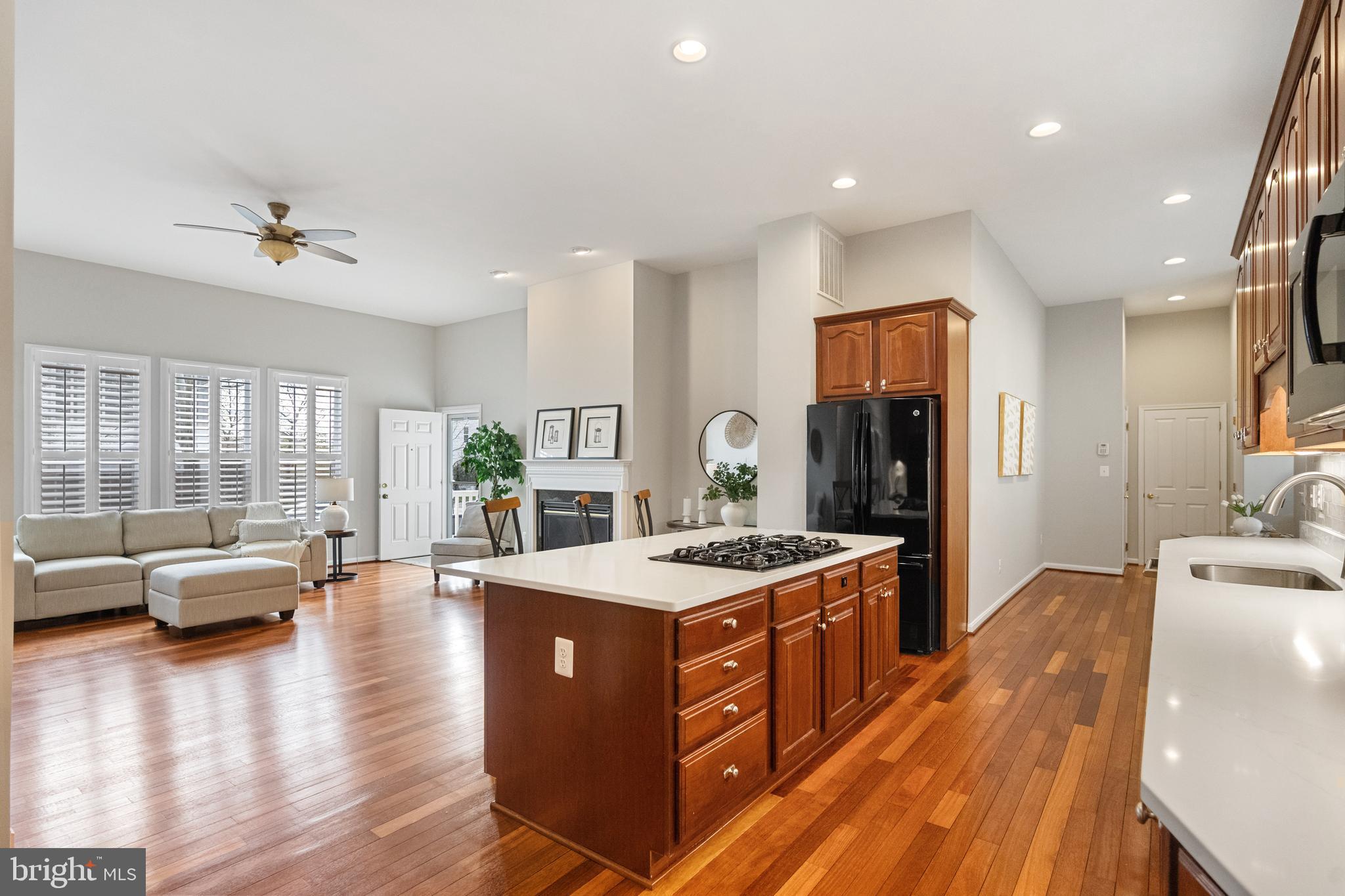 STONE RIDGE - Residential