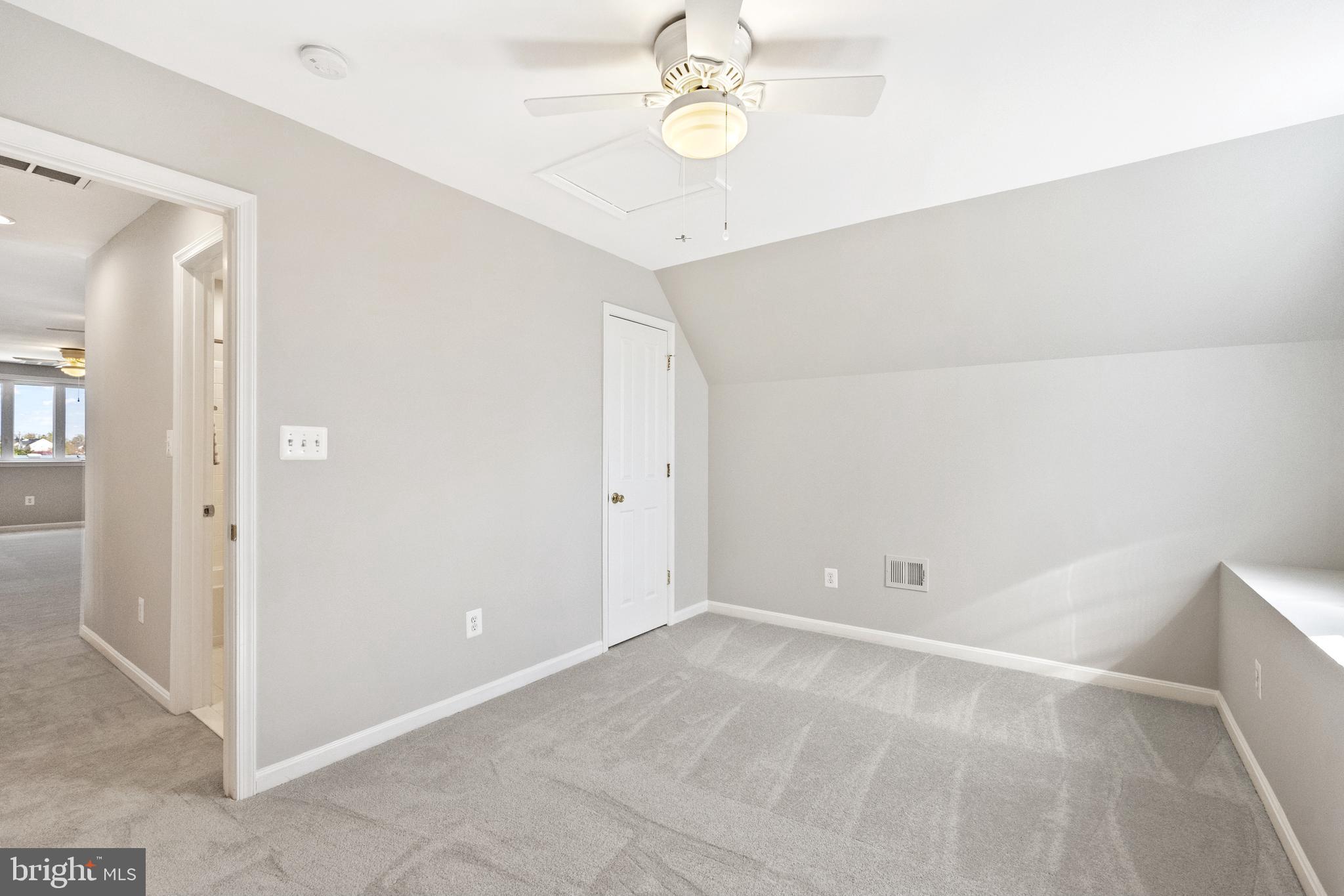 STONE RIDGE - Residential