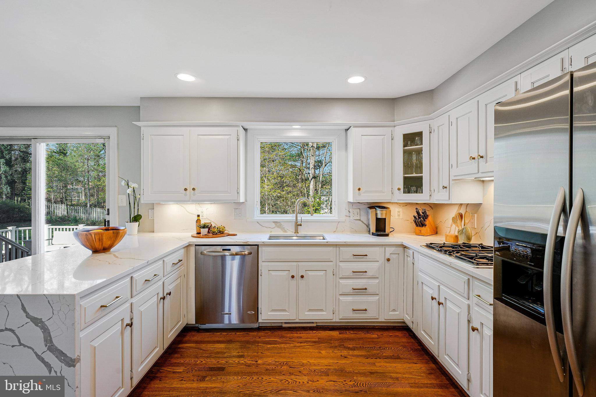 LYNWOOD - Residential