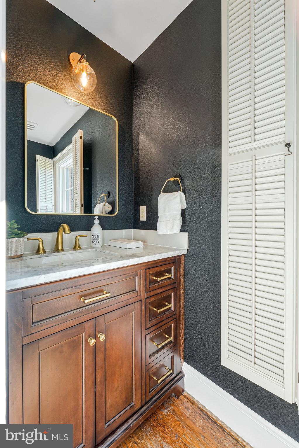 LYNWOOD - Residential