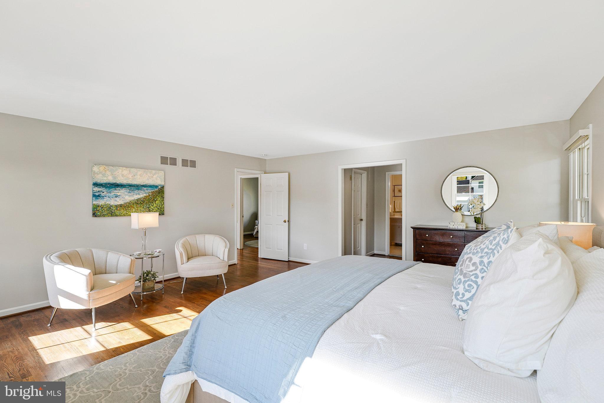 LYNWOOD - Residential