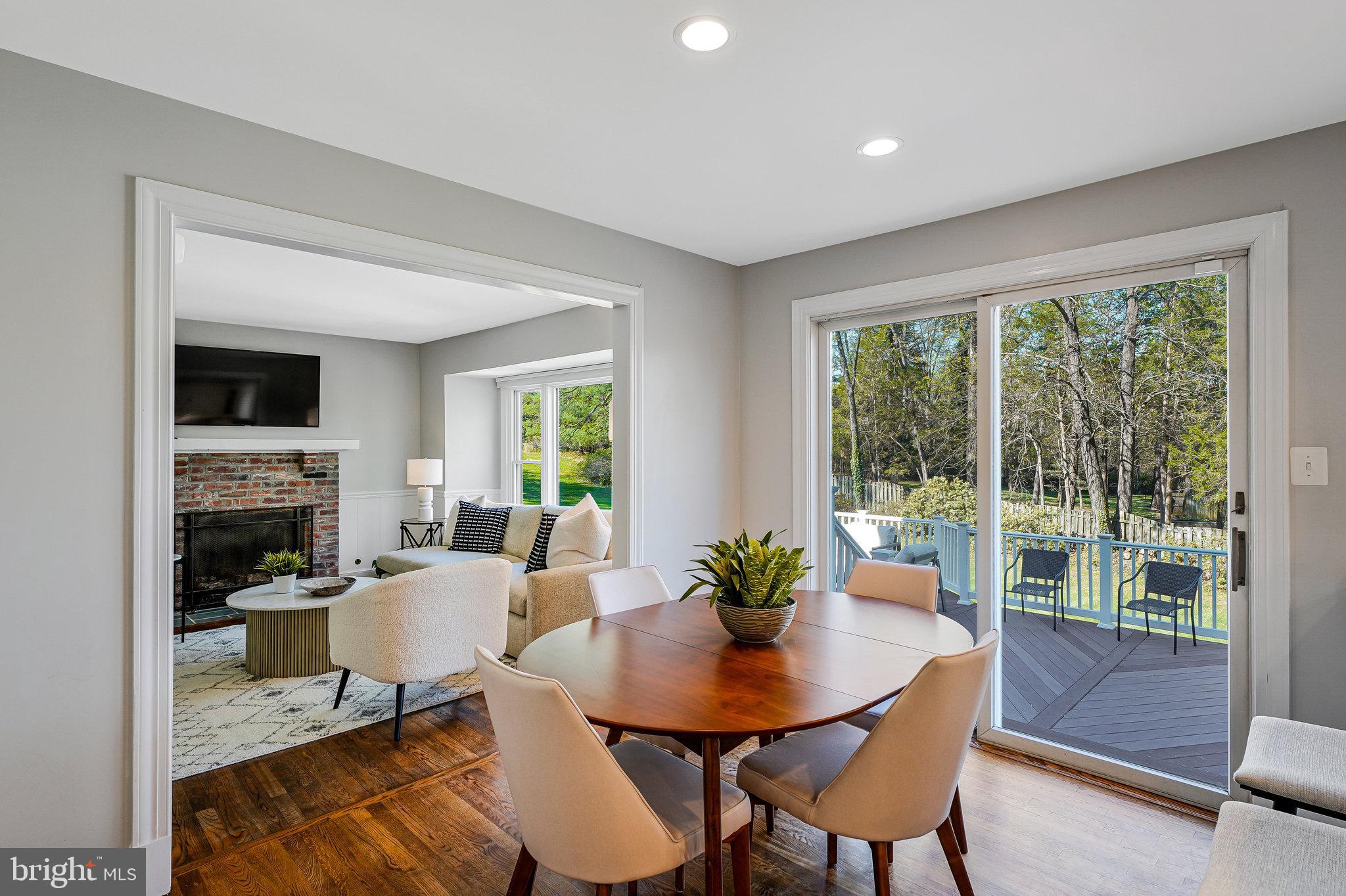 LYNWOOD - Residential