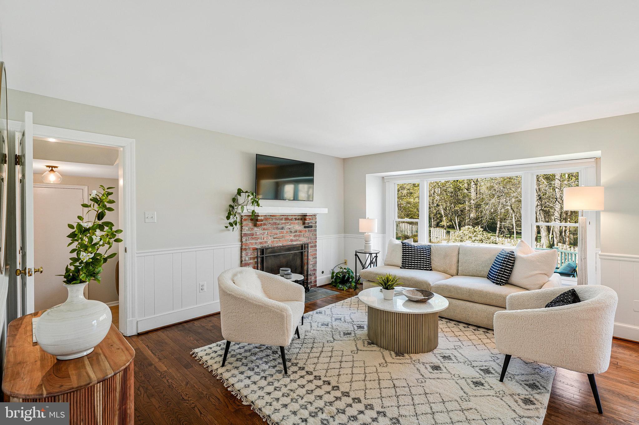 LYNWOOD - Residential