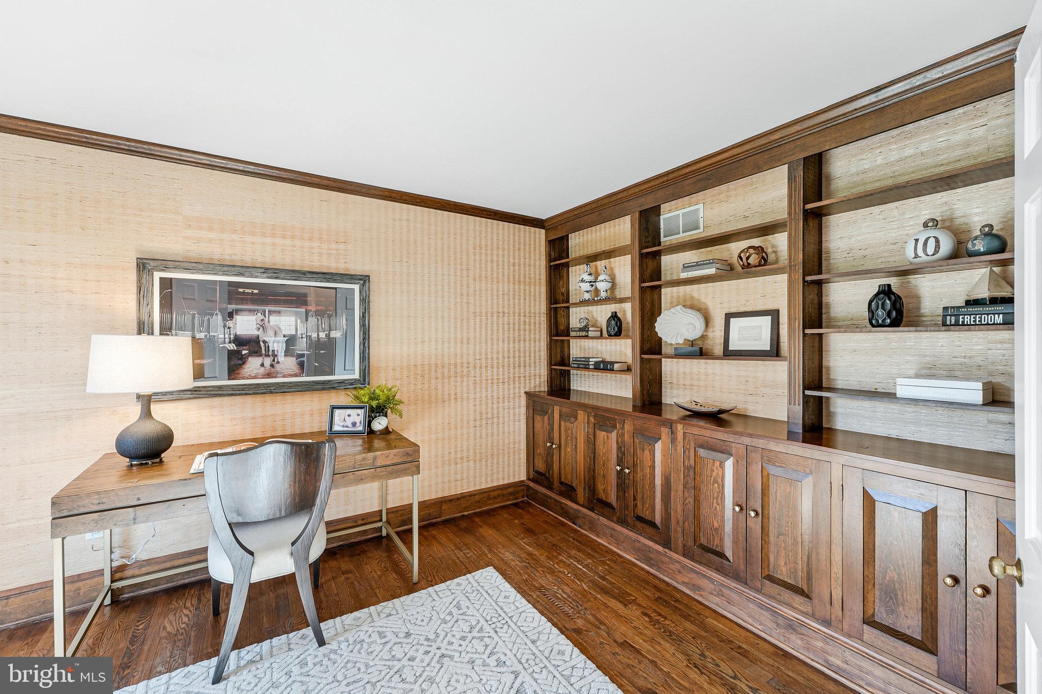 LYNWOOD - Residential