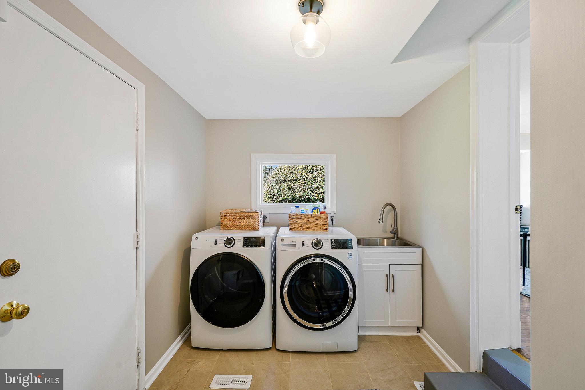 LYNWOOD - Residential