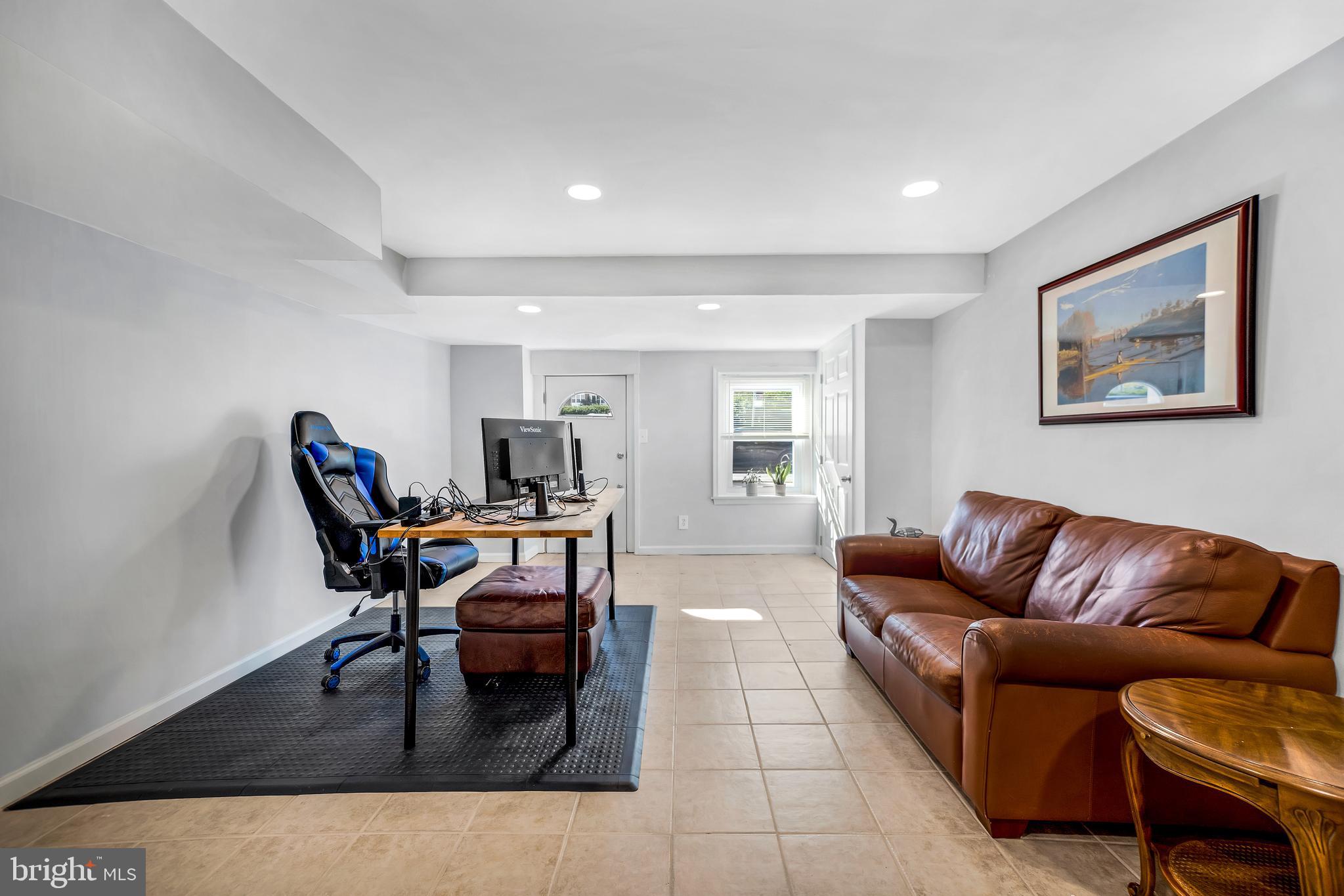 CONSHOHOCKEN - Residential