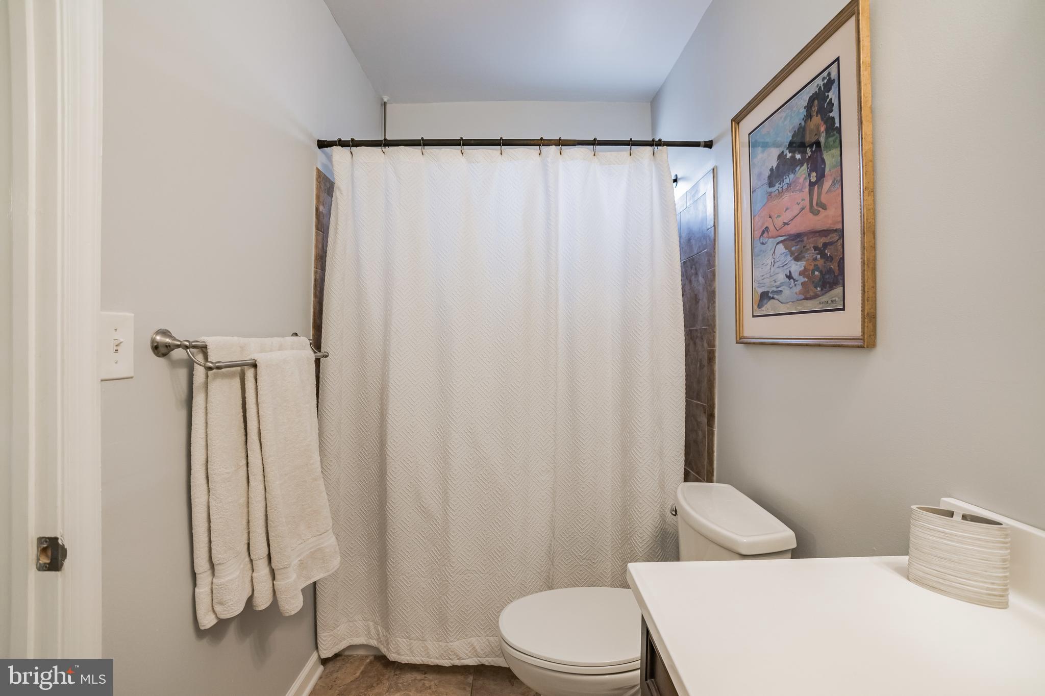 CONSHOHOCKEN - Residential