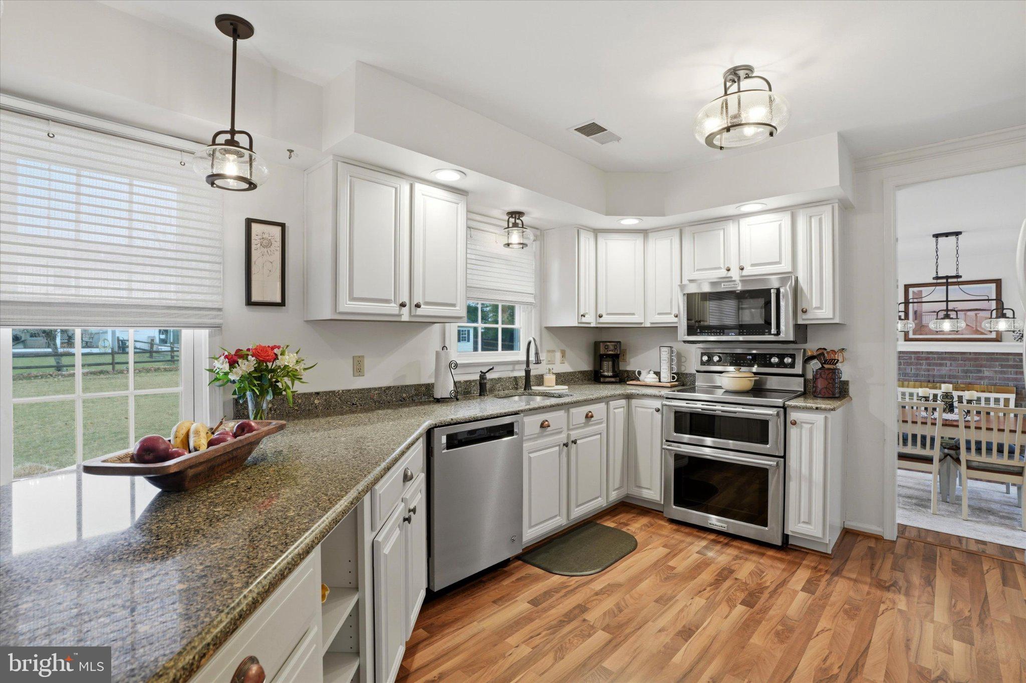 STERLING KNOLL - Residential