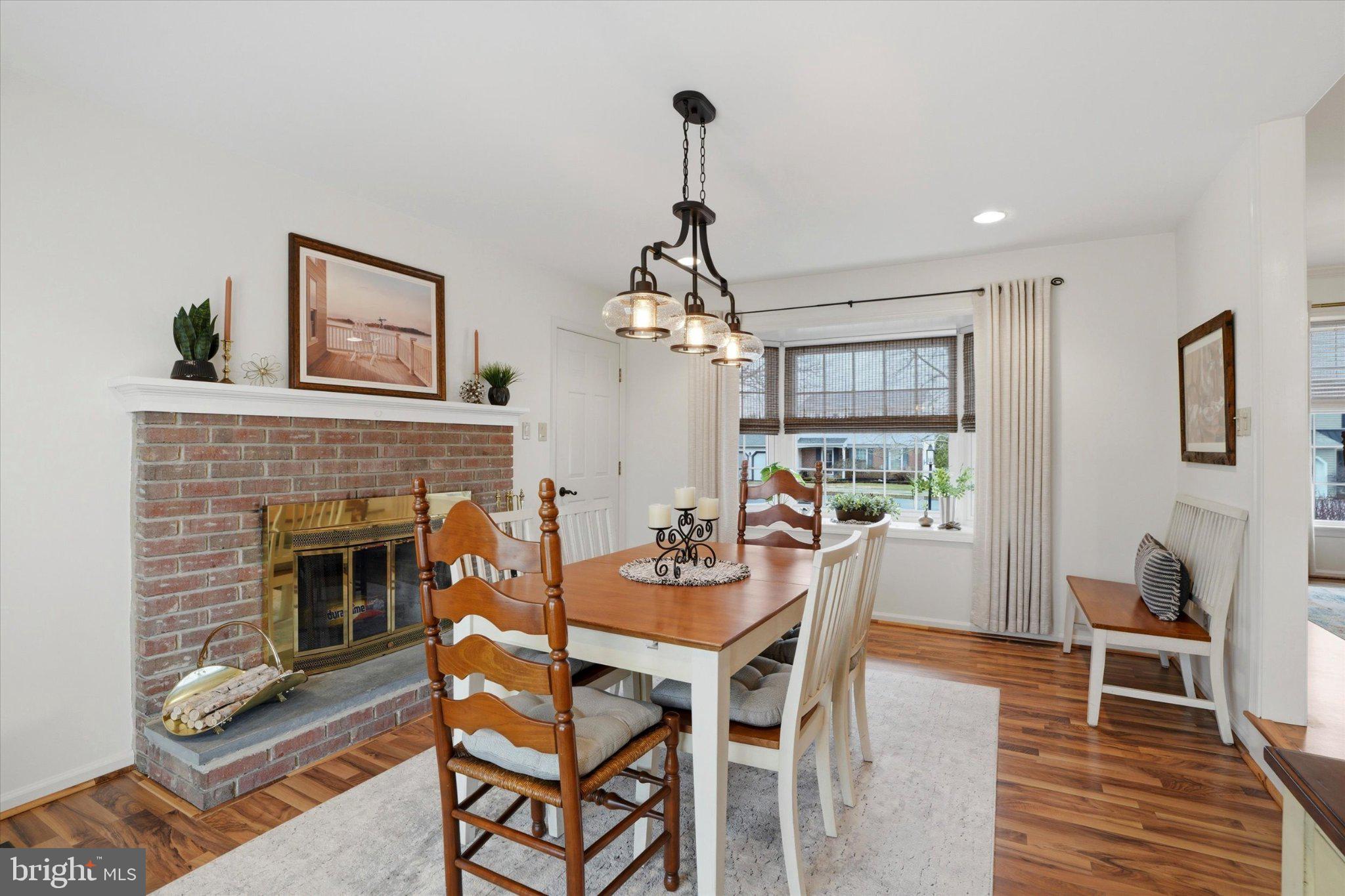 STERLING KNOLL - Residential