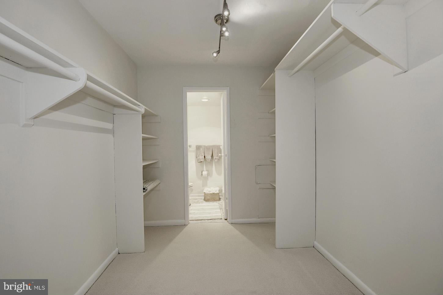 4720 CHEVY CHASE DR - Residential