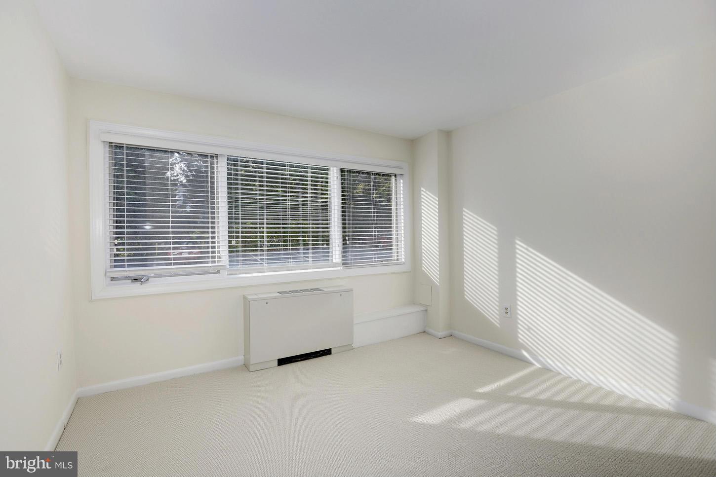 4720 CHEVY CHASE DR - Residential