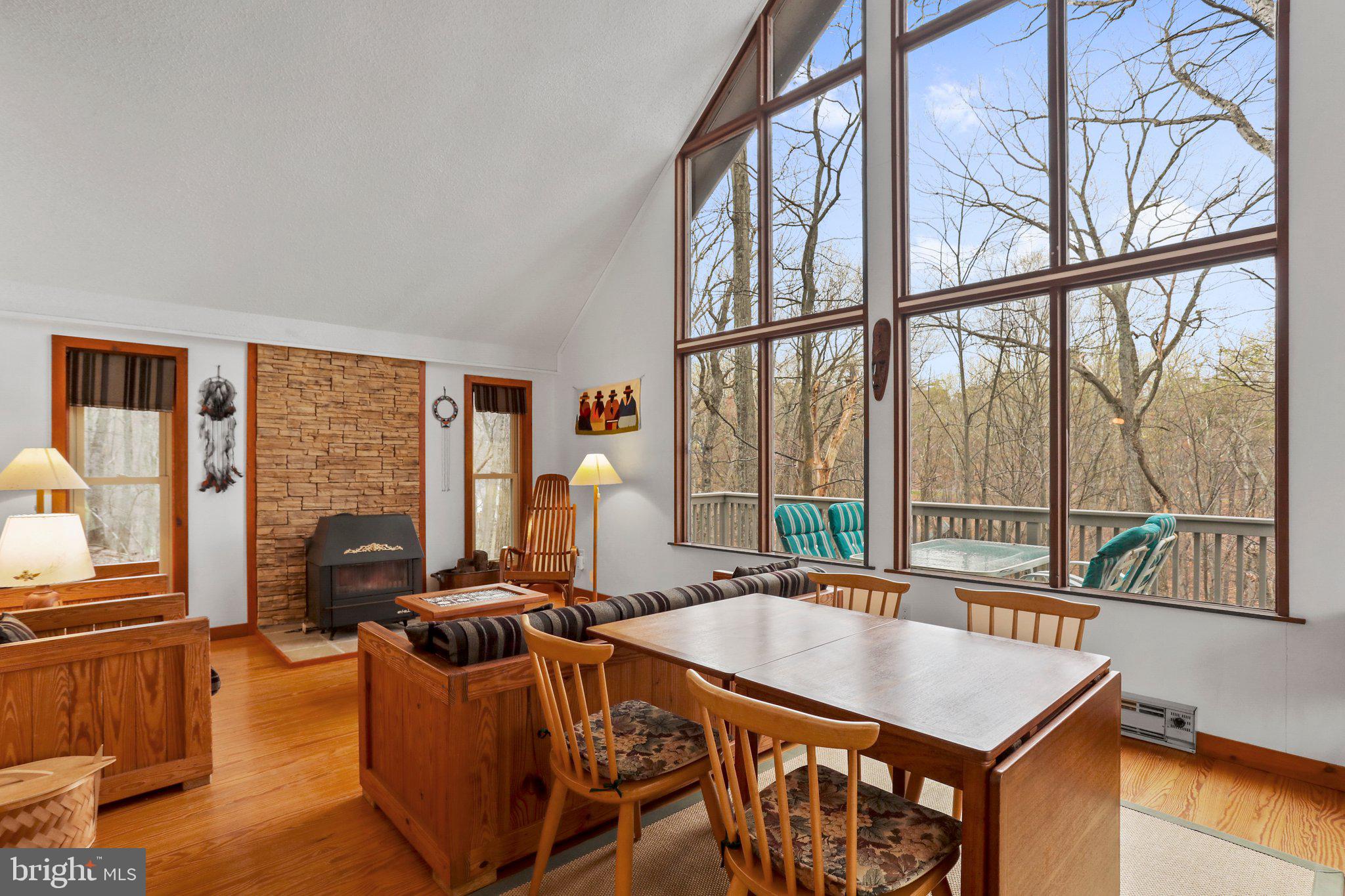 THE WOODS - Residential