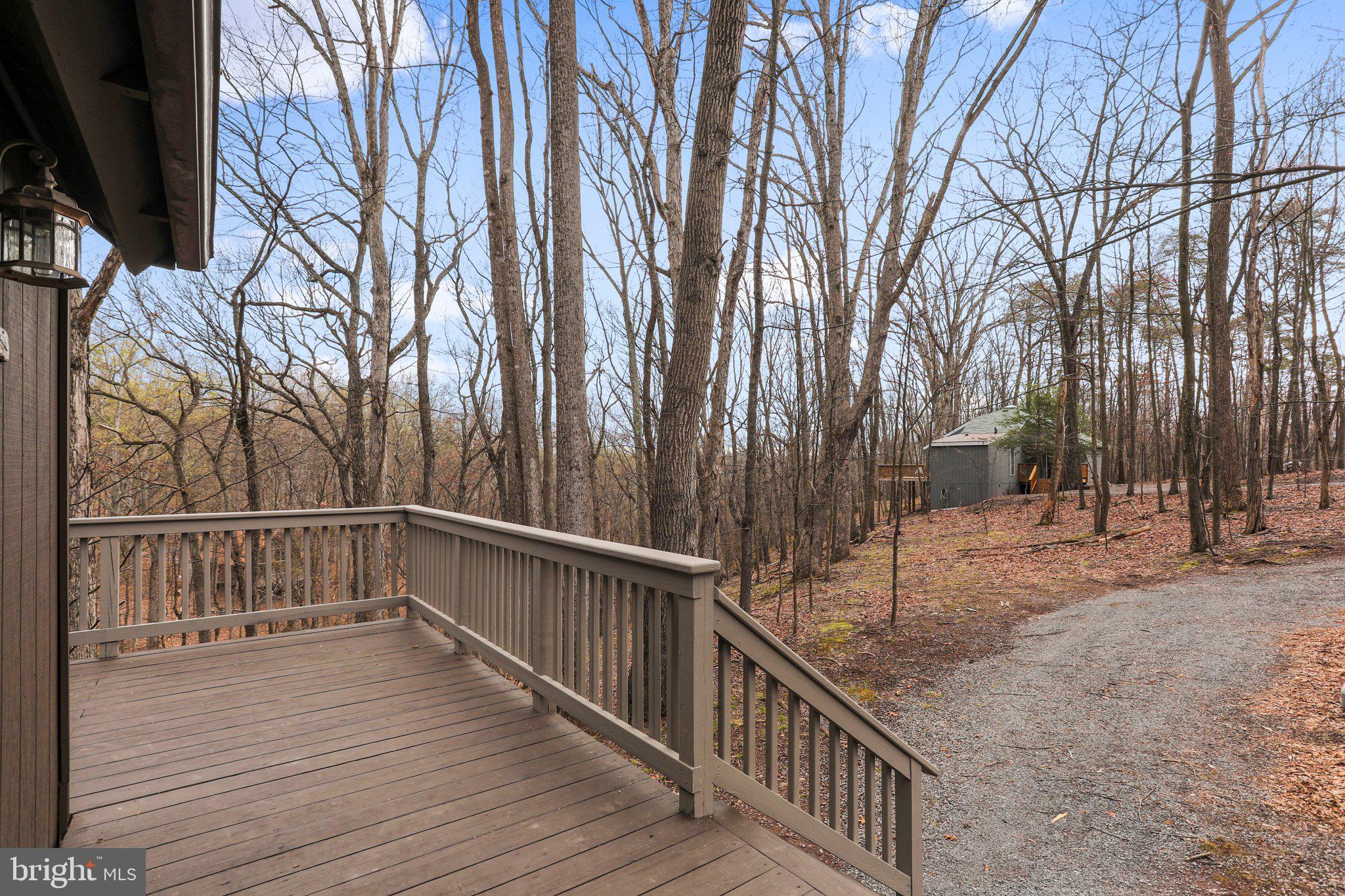 THE WOODS - Residential