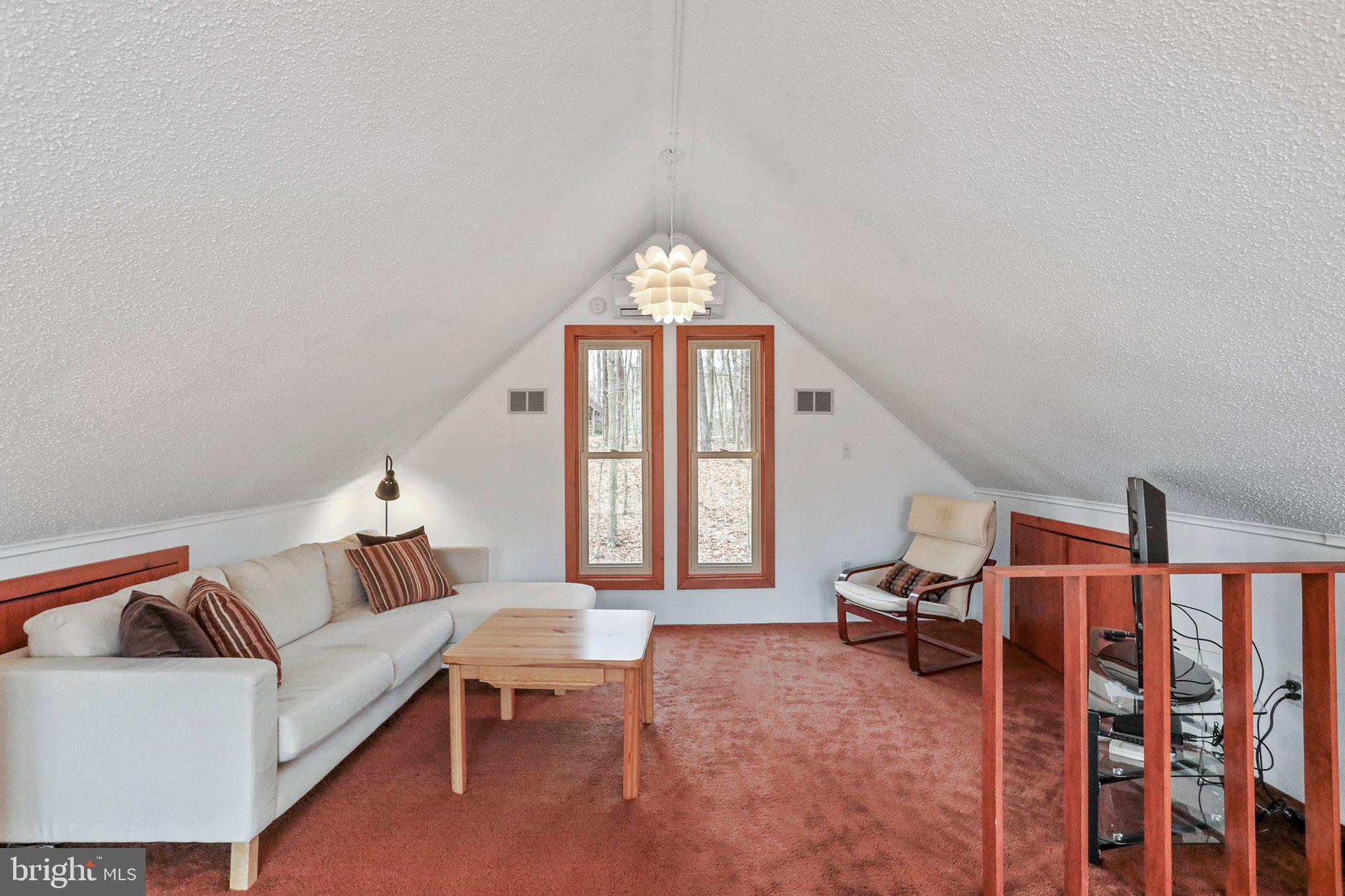 THE WOODS - Residential