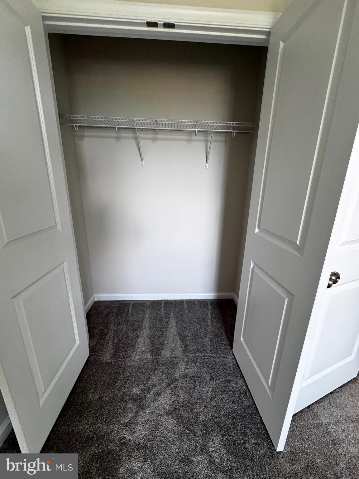 RED CLOVER MEADOWS - Residential Lease