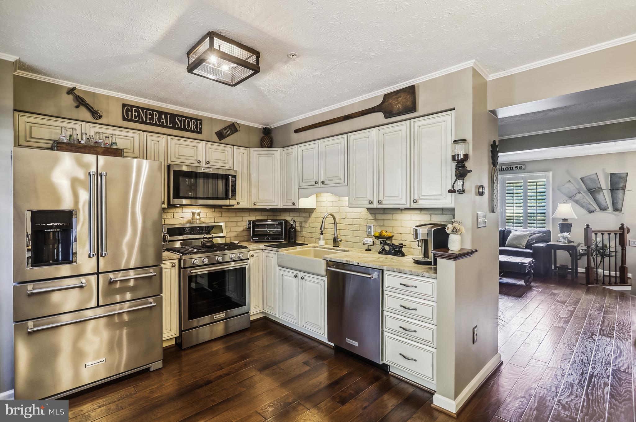 WEST COURTS AT PINEY ORCHARD - Residential