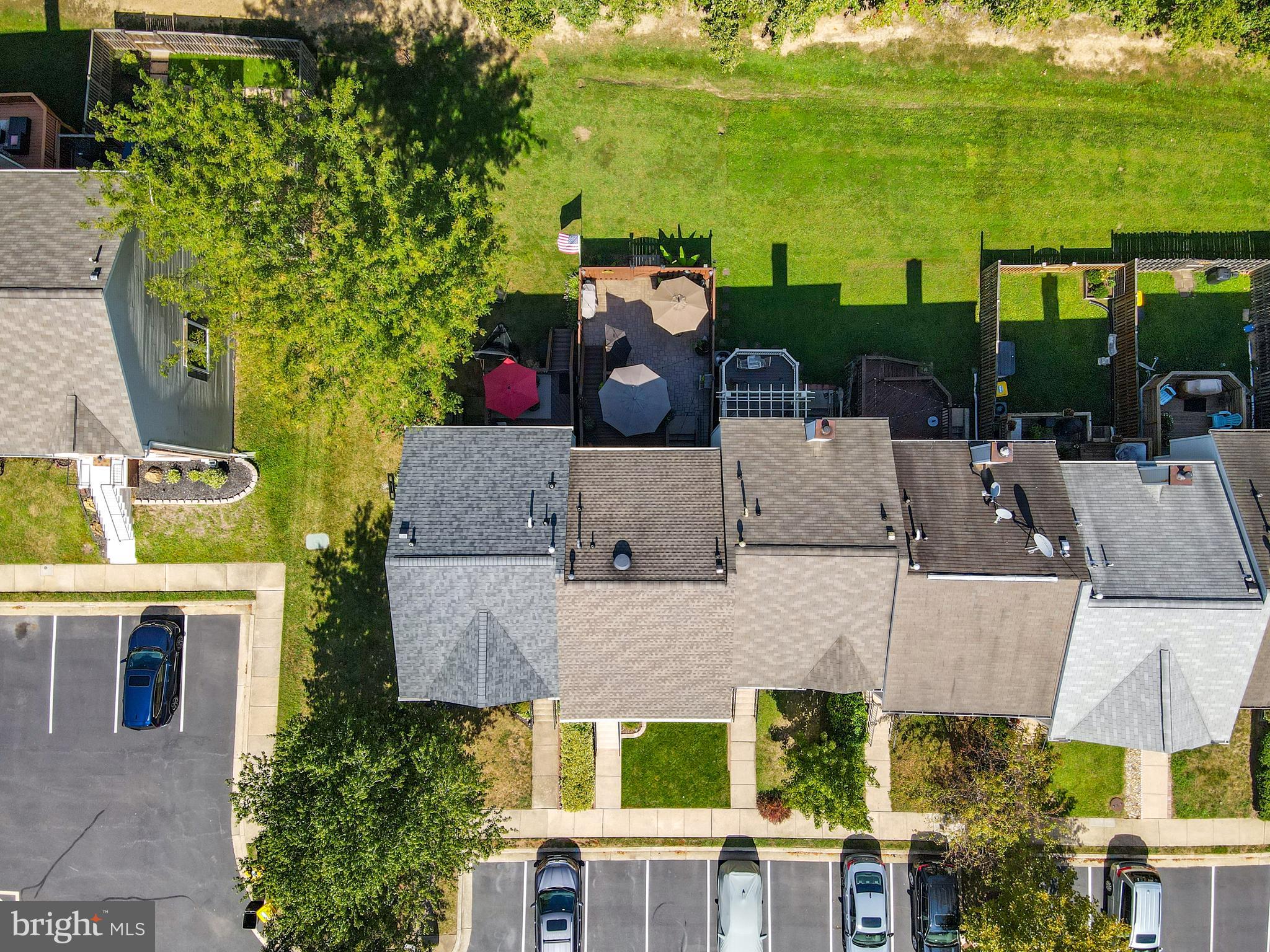 WEST COURTS AT PINEY ORCHARD - Residential