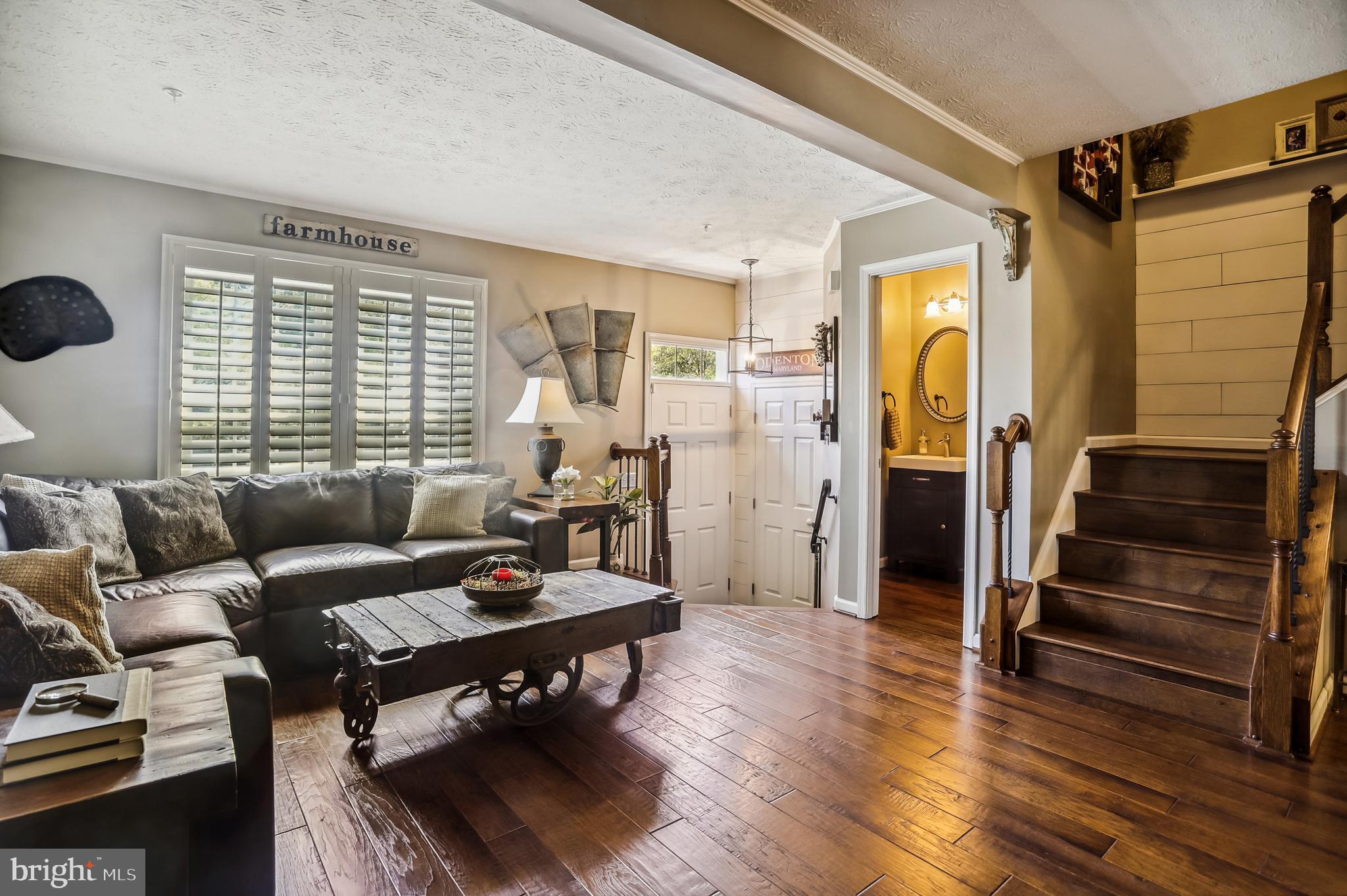 WEST COURTS AT PINEY ORCHARD - Residential