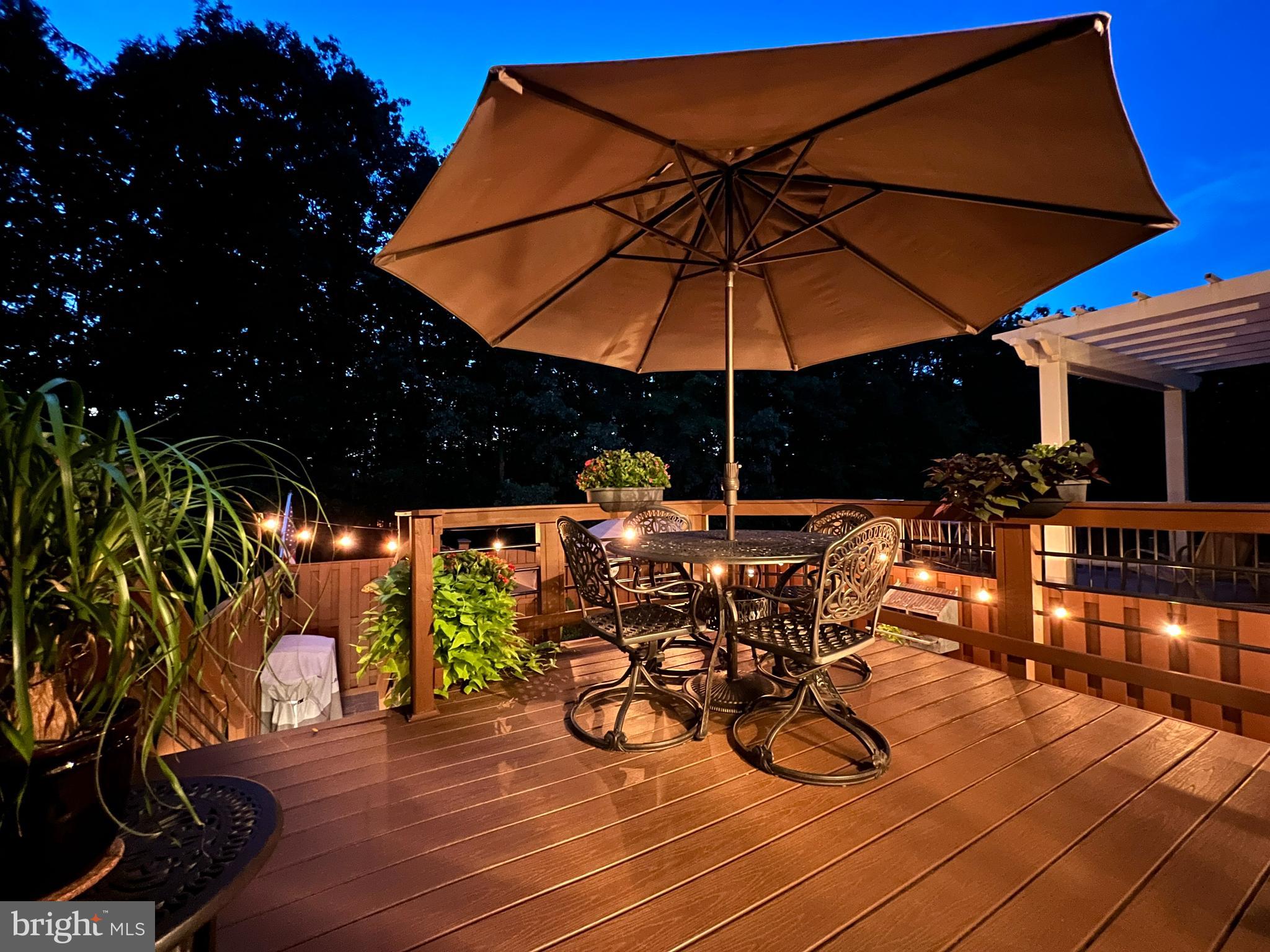 WEST COURTS AT PINEY ORCHARD - Residential