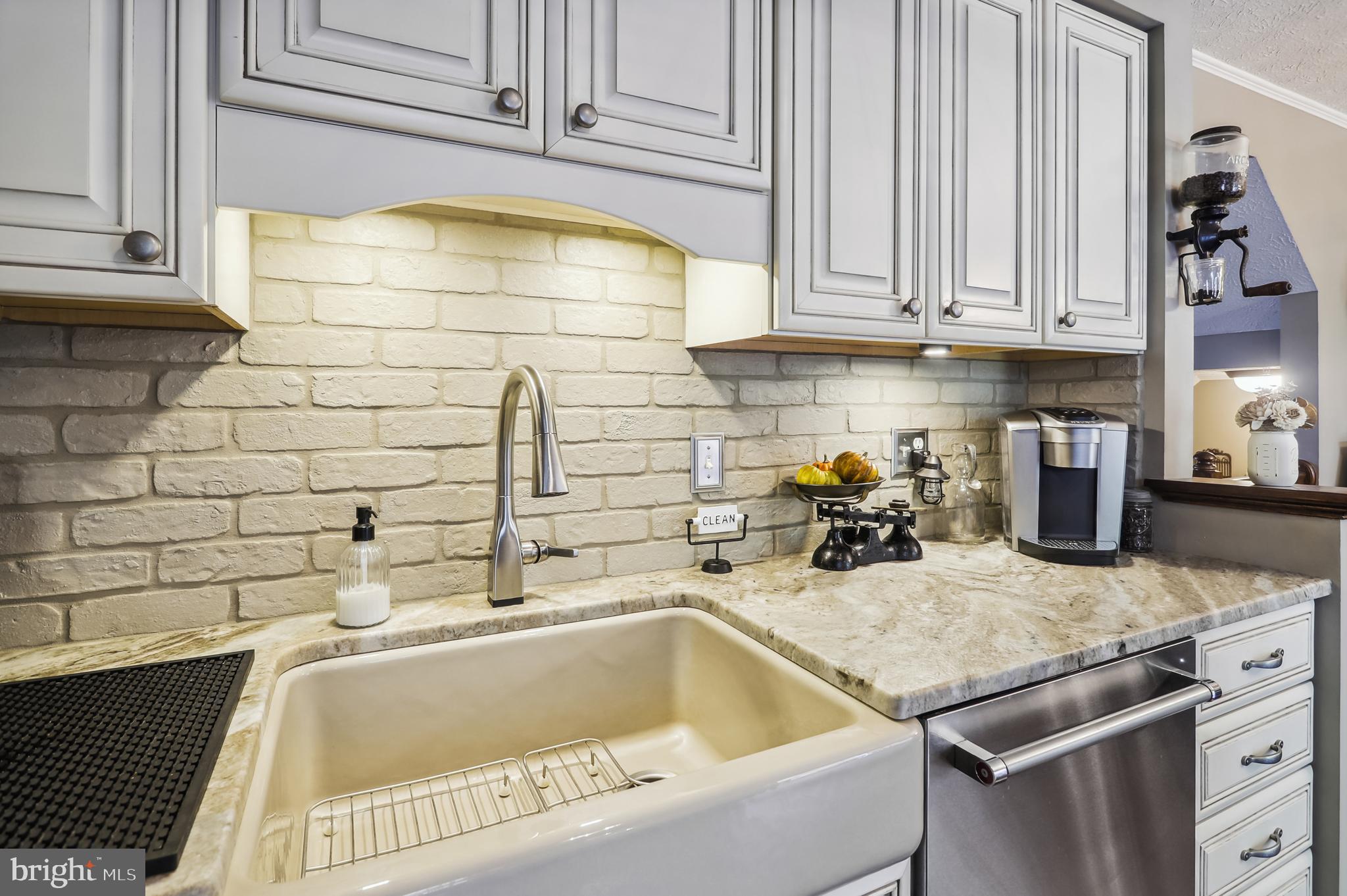 WEST COURTS AT PINEY ORCHARD - Residential