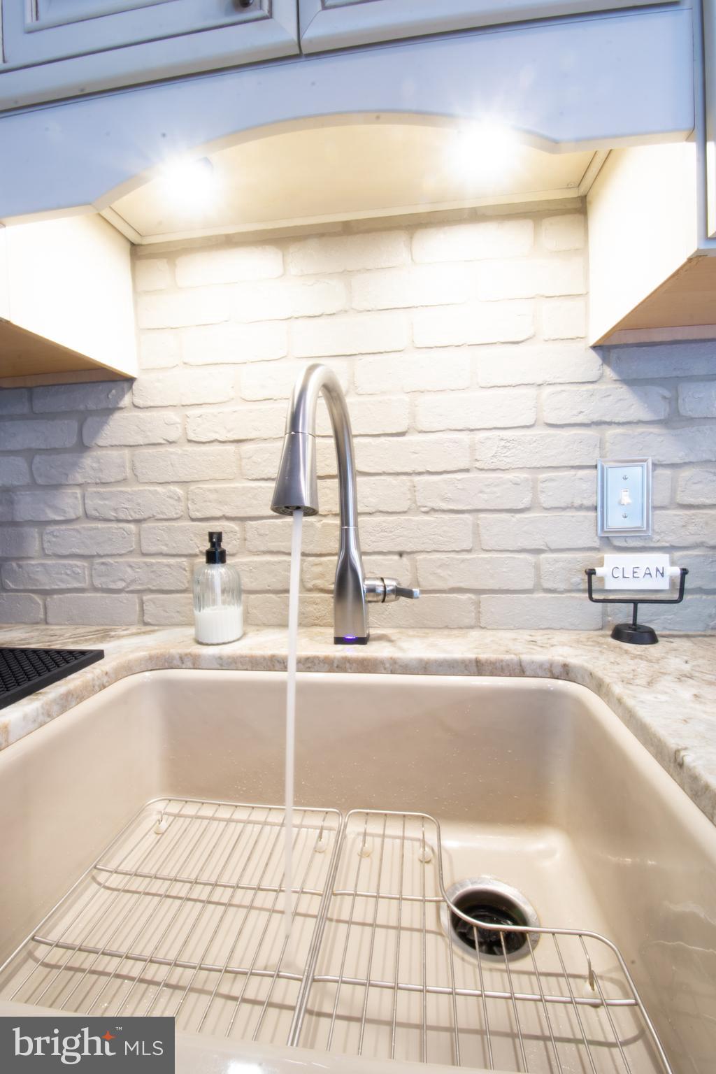 WEST COURTS AT PINEY ORCHARD - Residential