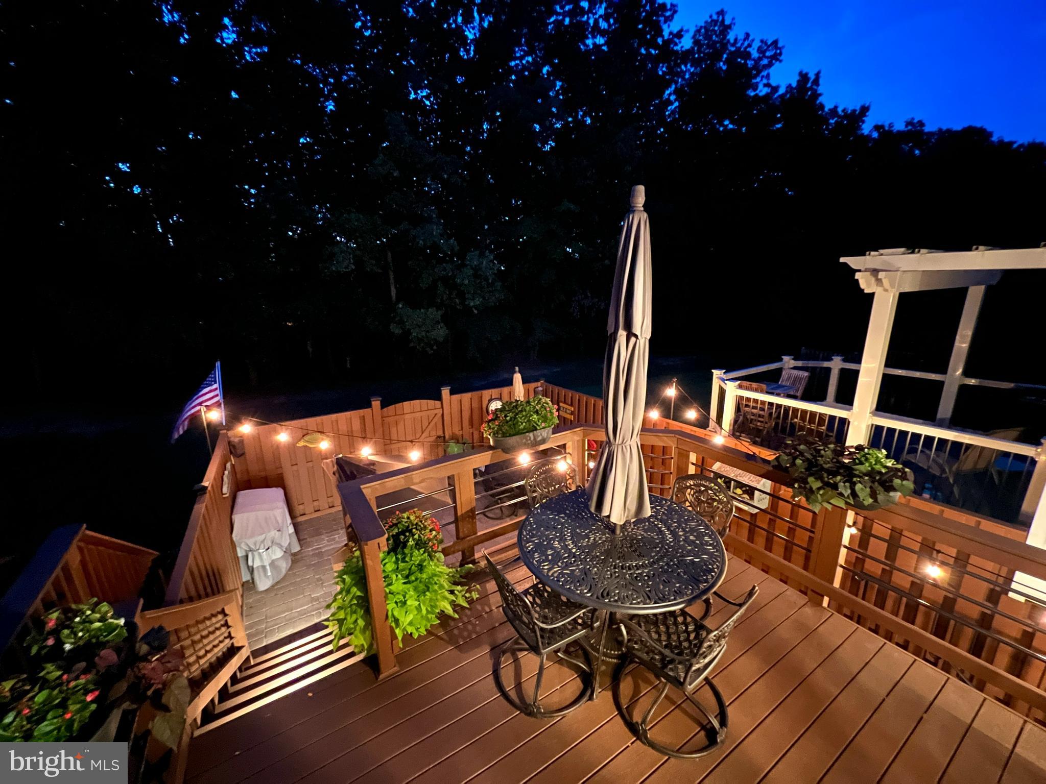 WEST COURTS AT PINEY ORCHARD - Residential