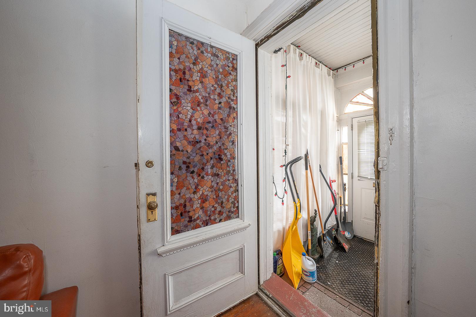 1534 N FELTON STREET