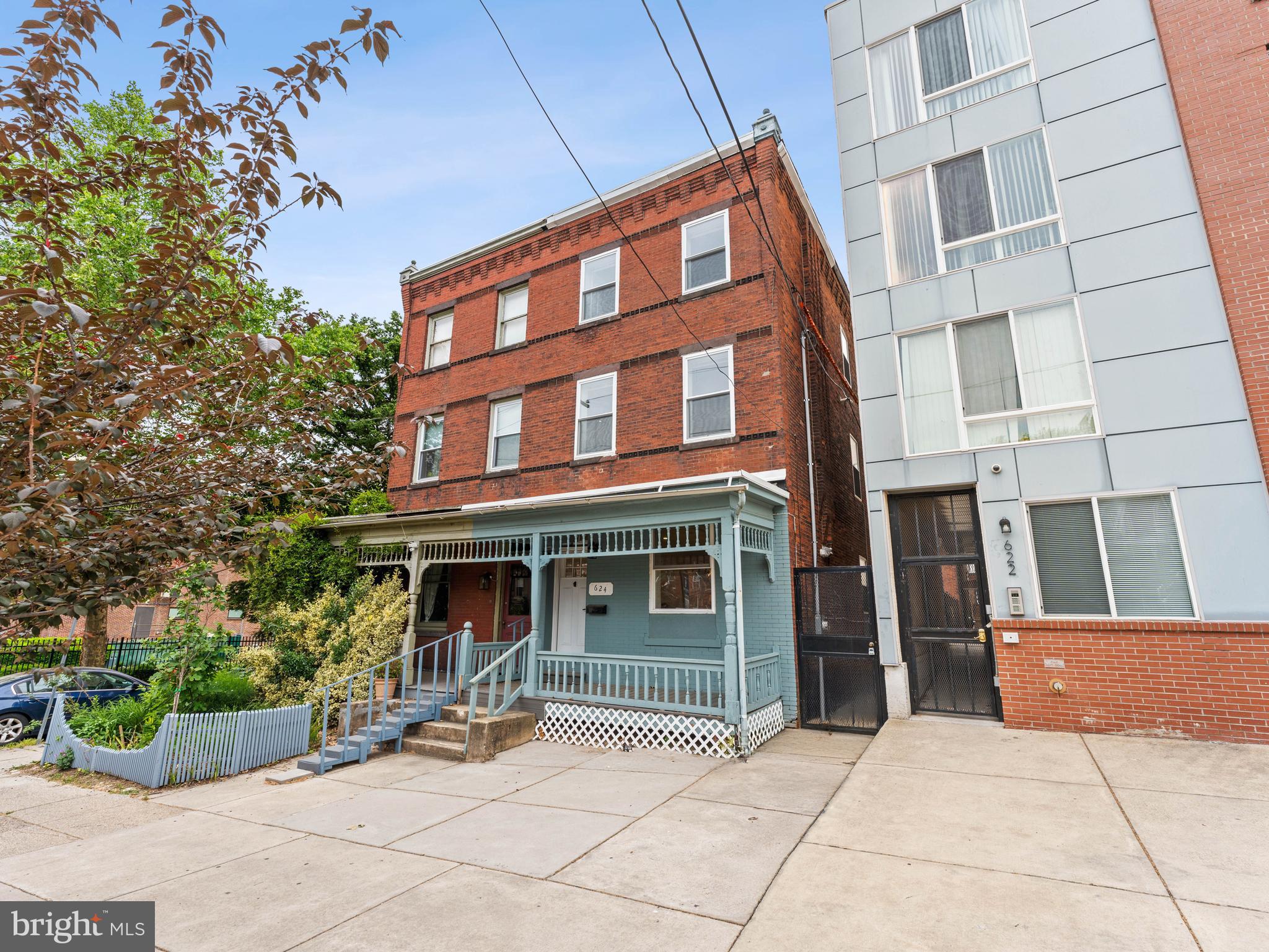 624 S 42ND STREET