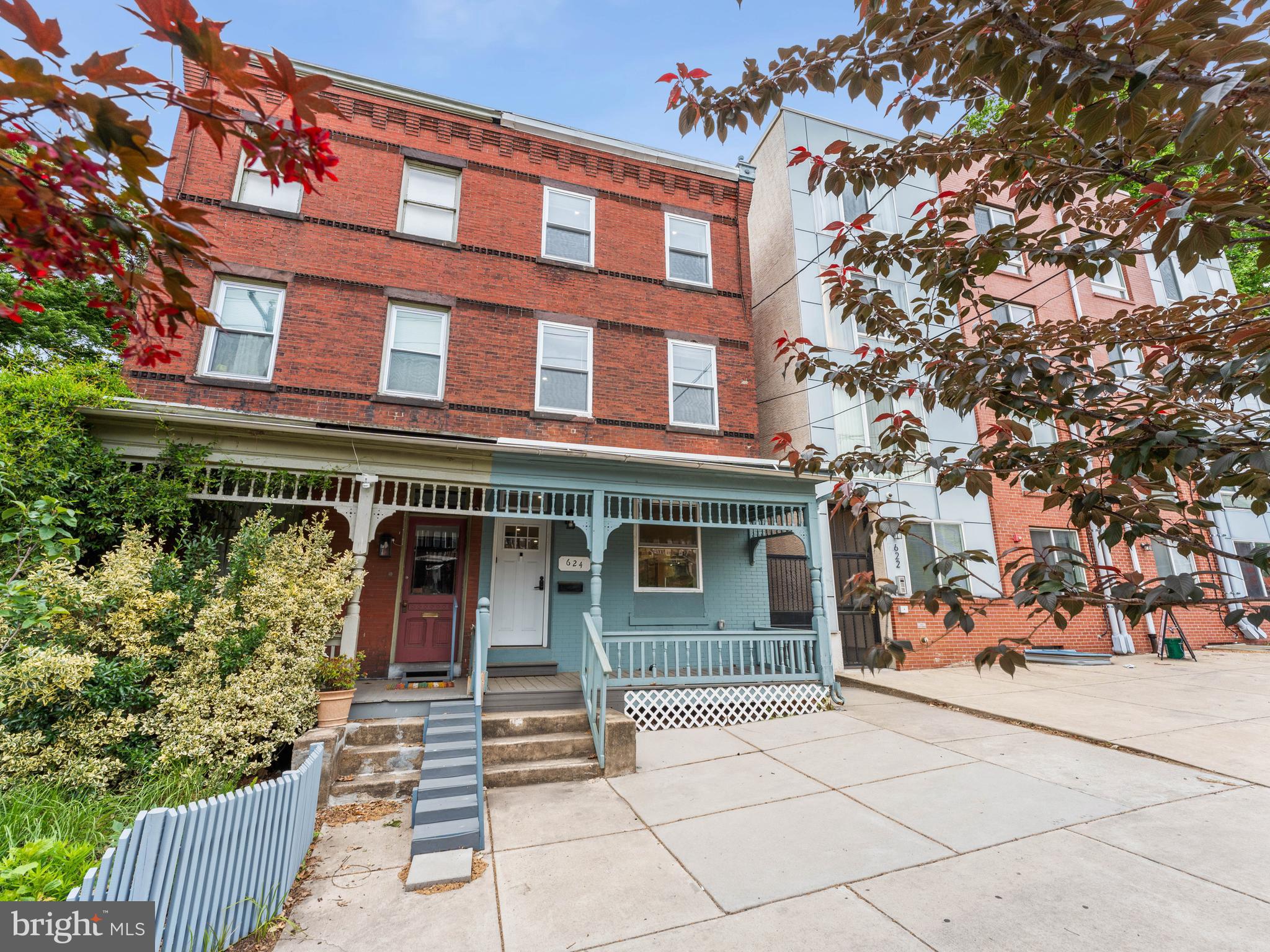 624 S 42ND STREET