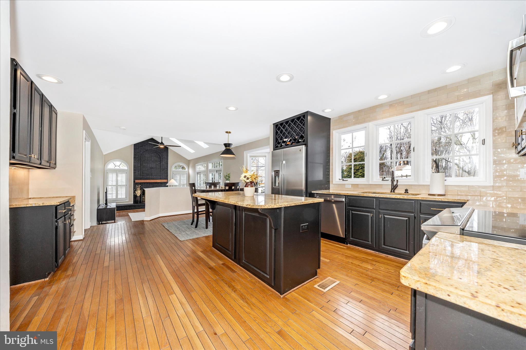 SPRING RIDGE - Residential