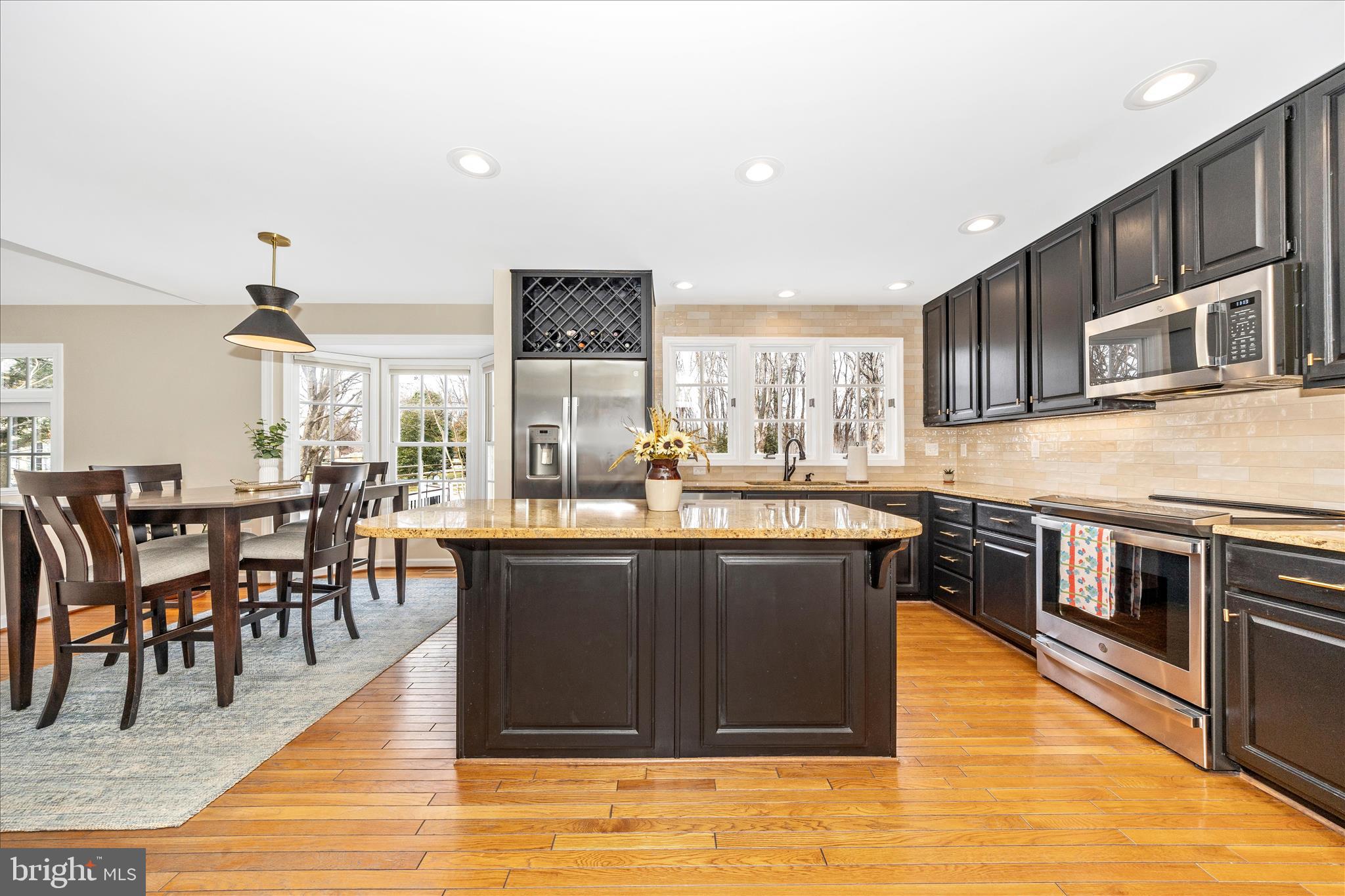 SPRING RIDGE - Residential