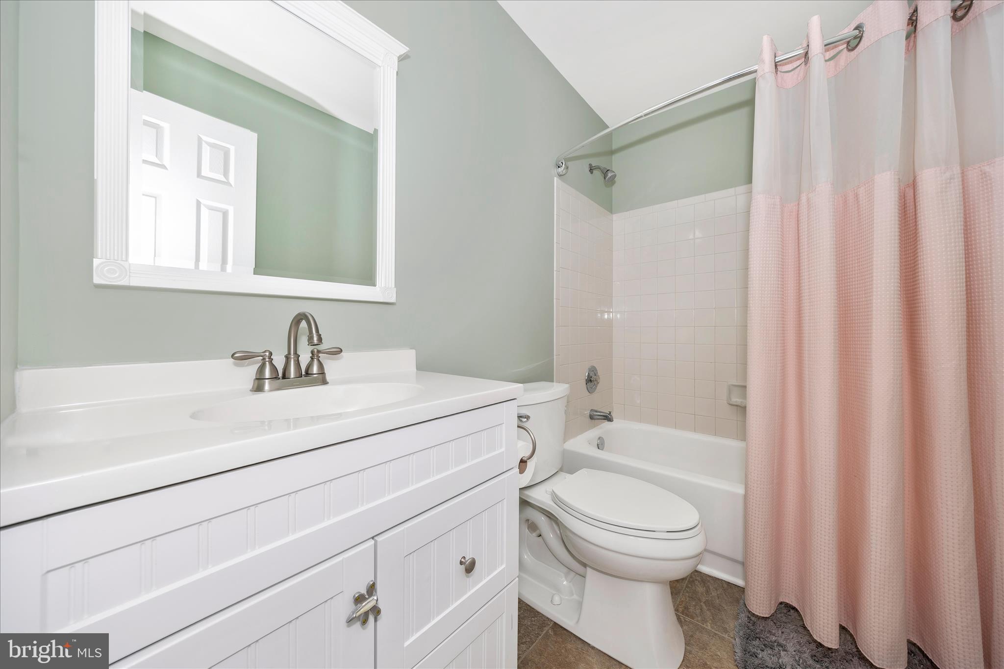 SPRING RIDGE - Residential