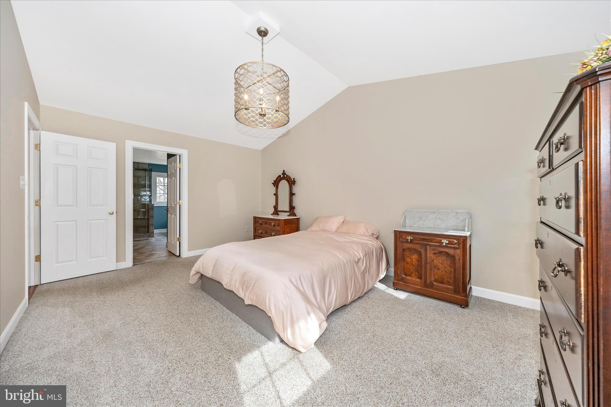 SPRING RIDGE - Residential