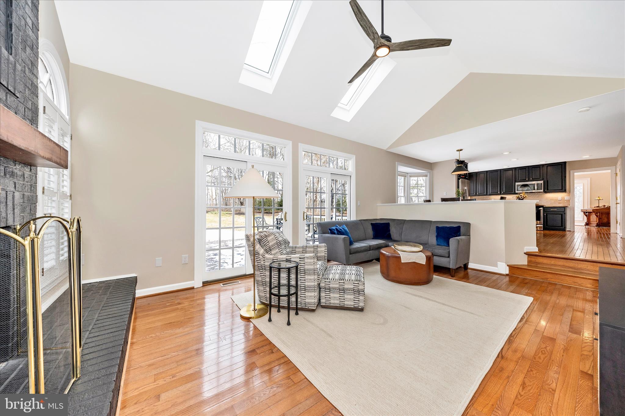 SPRING RIDGE - Residential