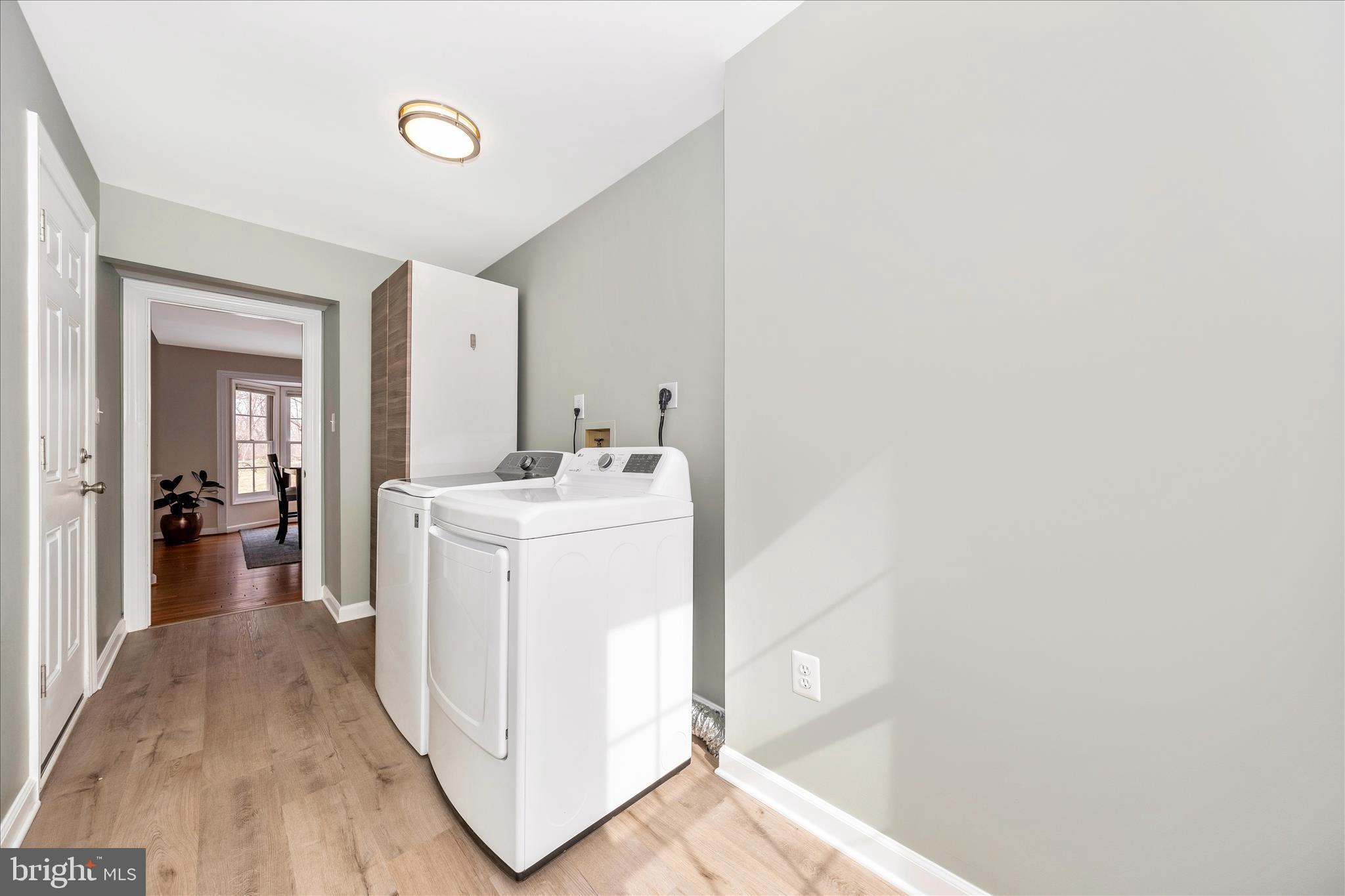 SPRING RIDGE - Residential