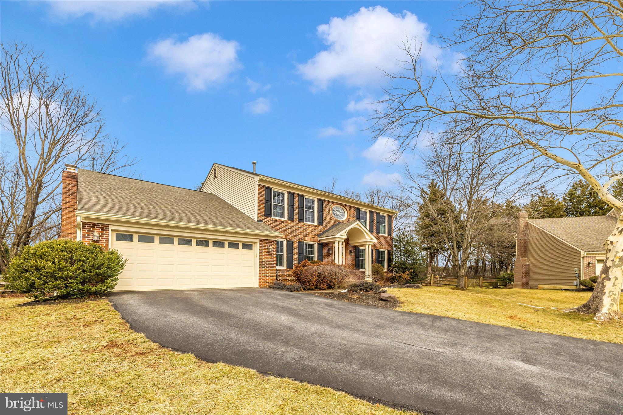 SPRING RIDGE - Residential