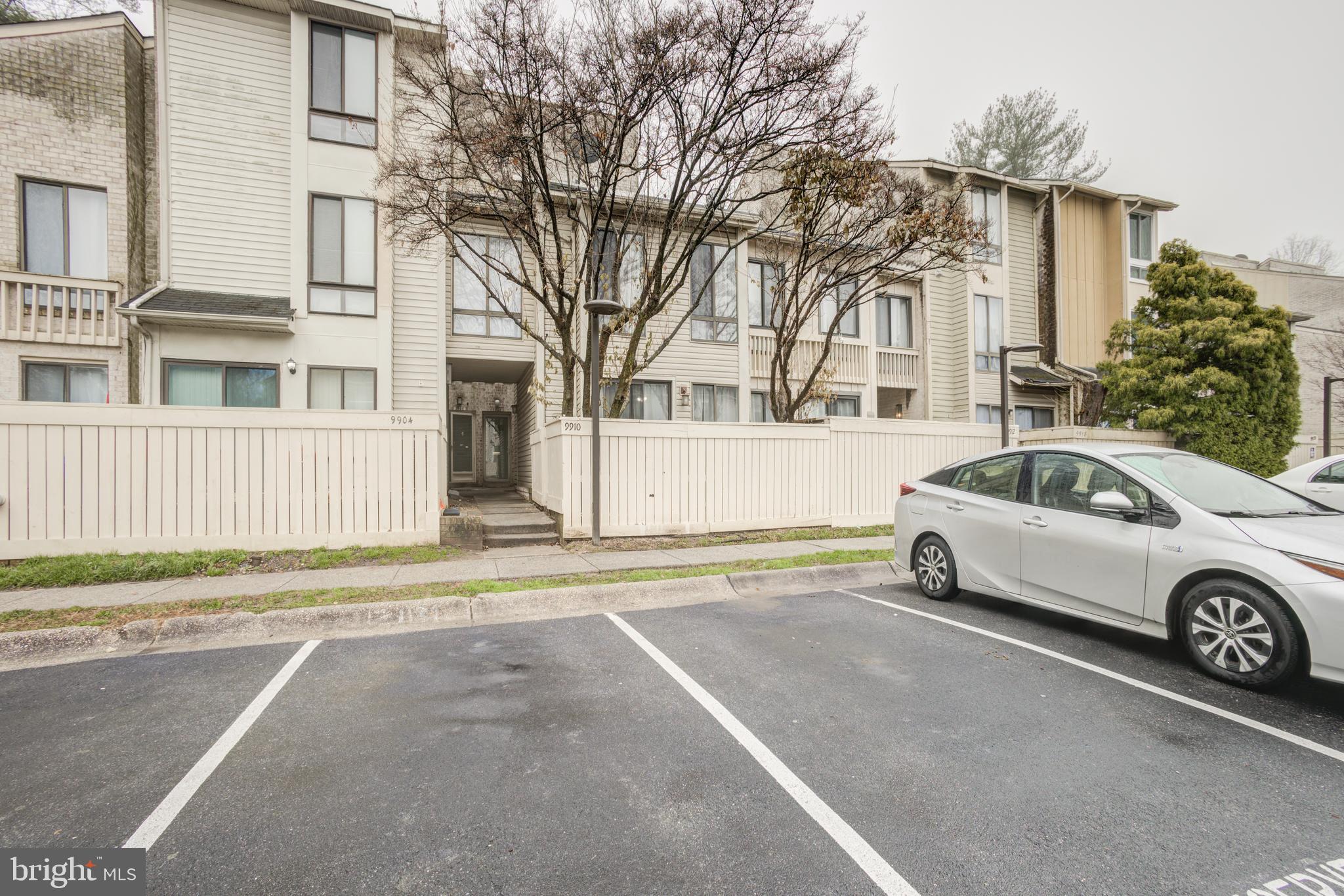 CLUBSIDE - Residential