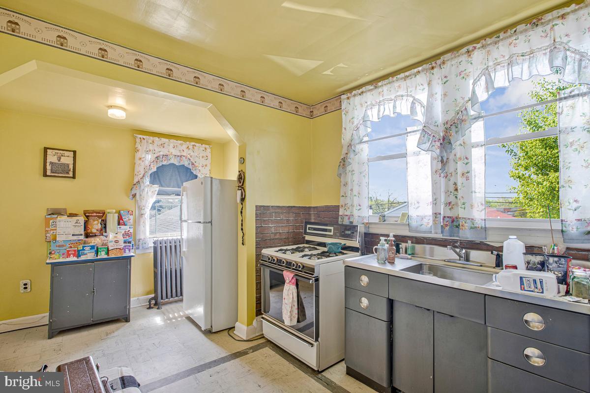 RICHARDSON HEIGHTS - Residential