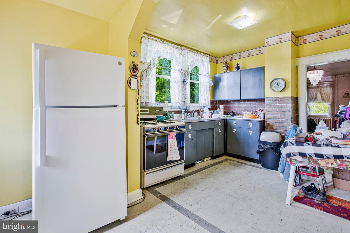 RICHARDSON HEIGHTS - Residential