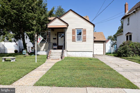 Photo of 205 Fourth Avenue, MT EPHRAIM, NJ 08059 (MLS # NJCD2126916)