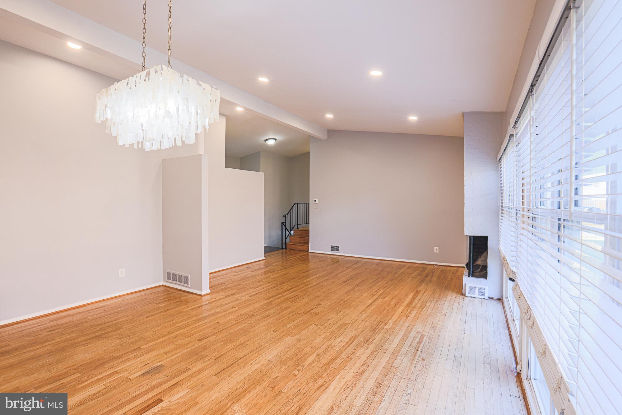 SUMMIT PARK - Residential Lease