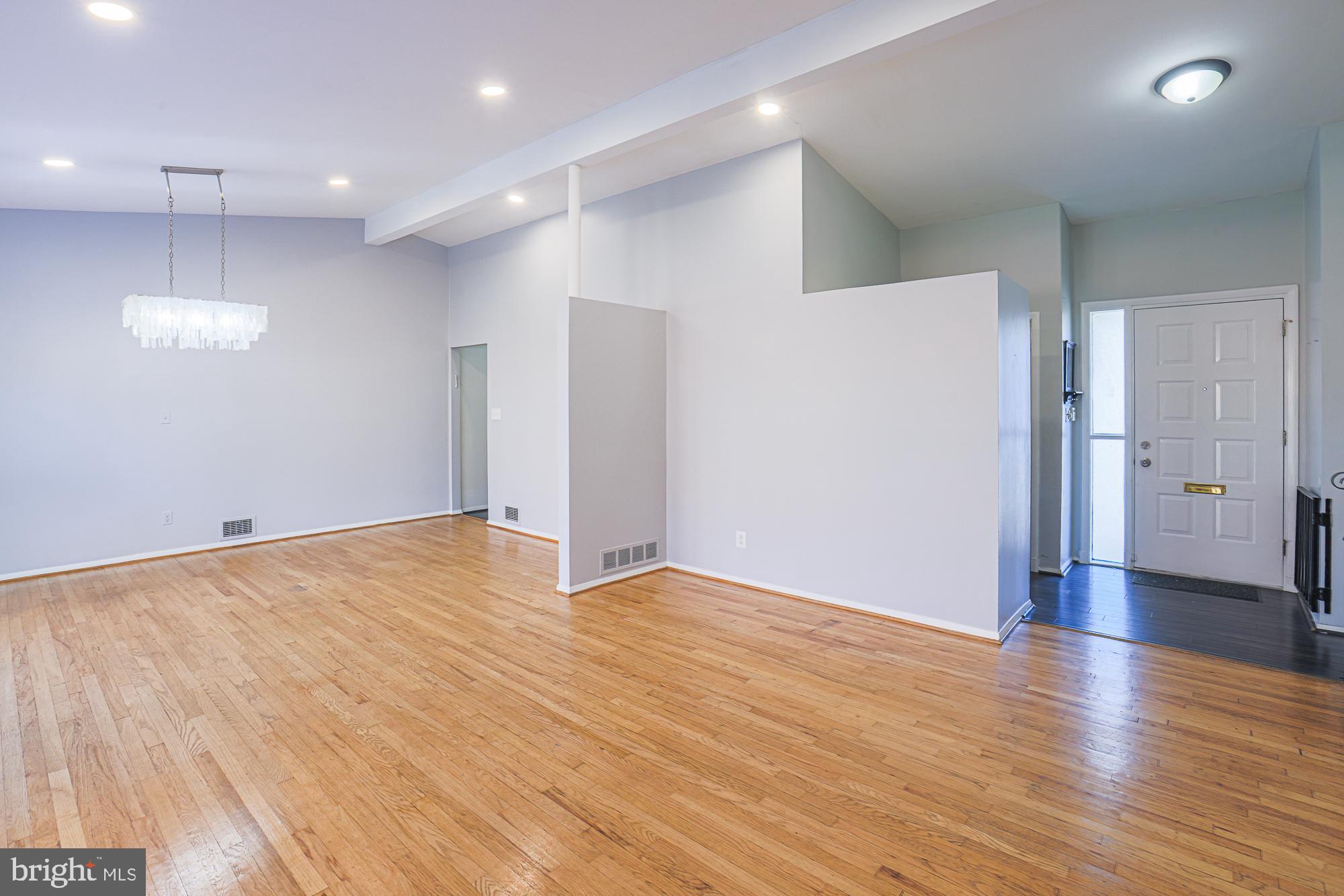 SUMMIT PARK - Residential Lease