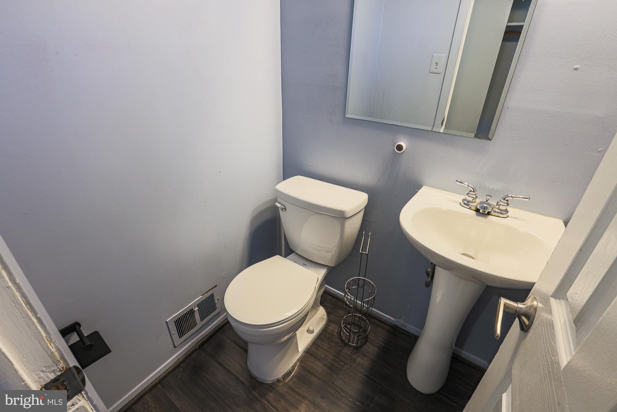 SUMMIT PARK - Residential Lease