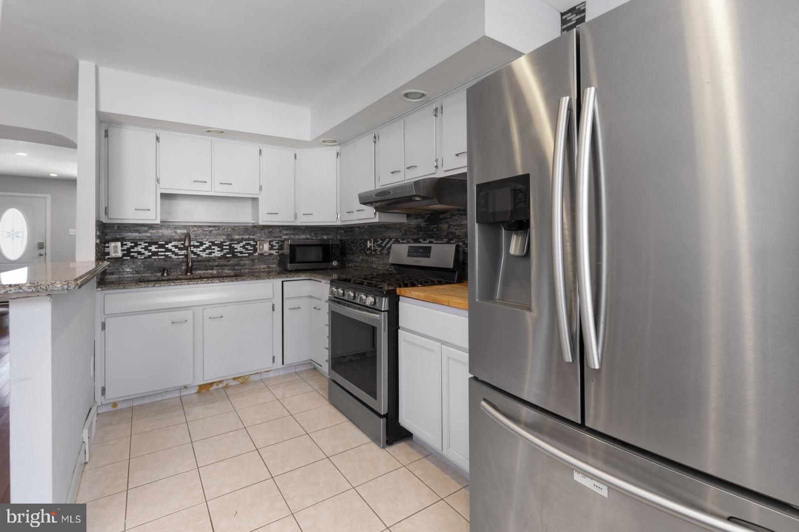 PHILADELPHIA (SOUTH) - Residential Lease