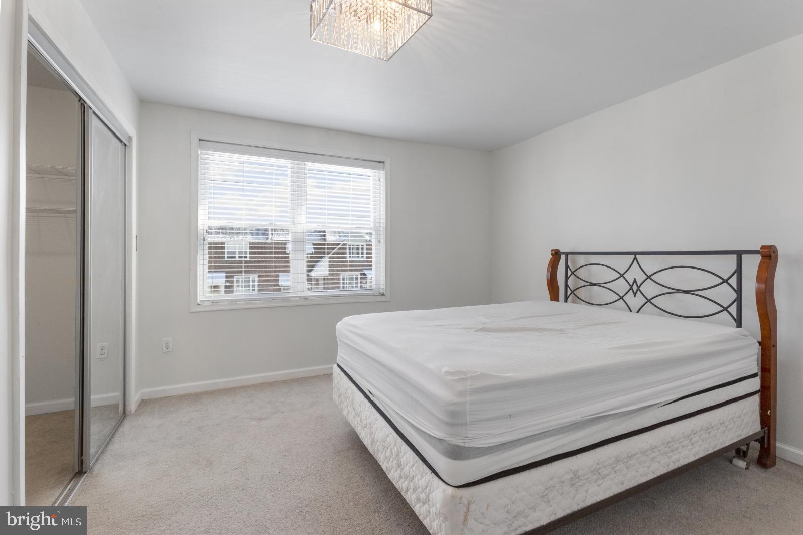 PHILADELPHIA (SOUTH) - Residential Lease