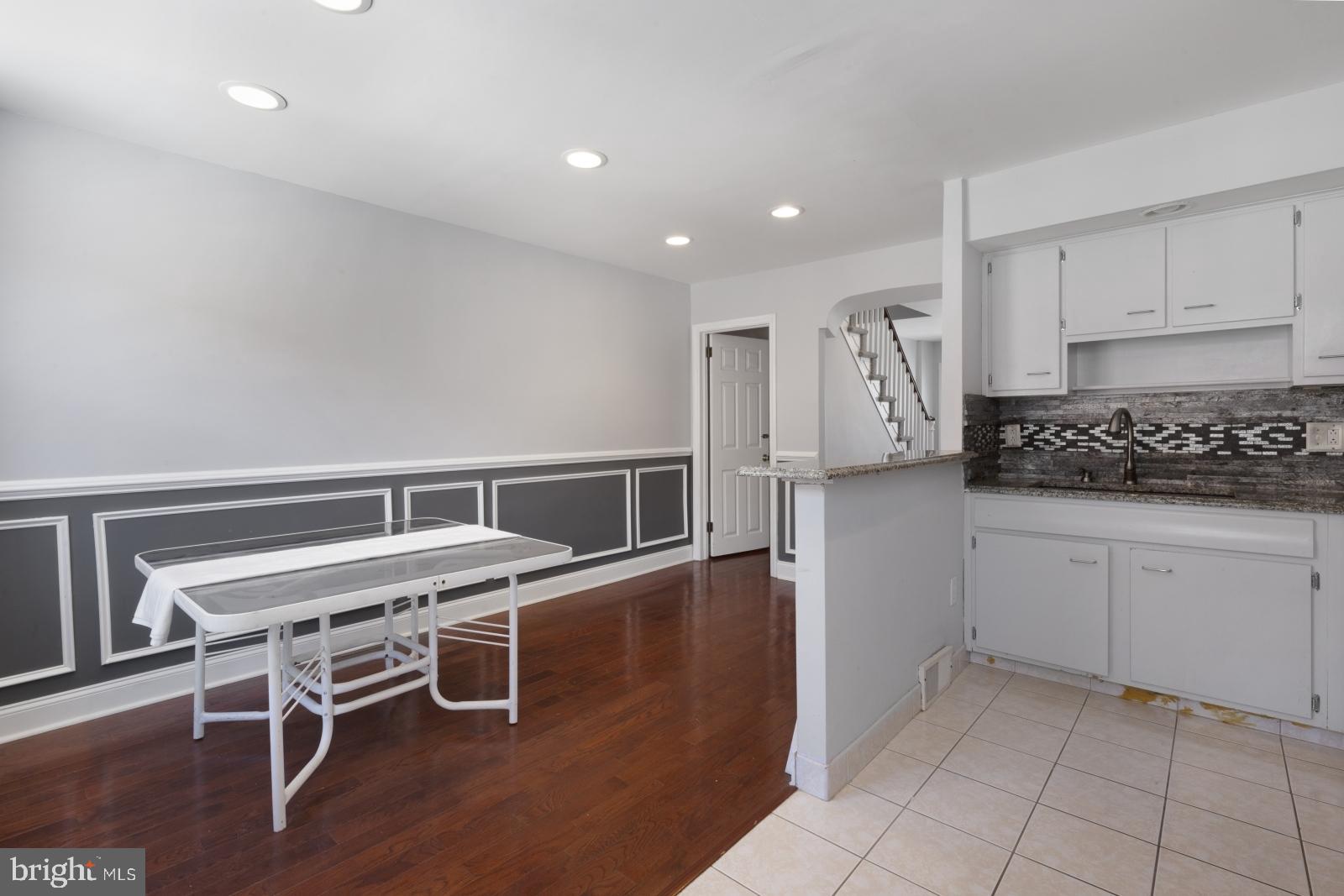 PHILADELPHIA (SOUTH) - Residential Lease